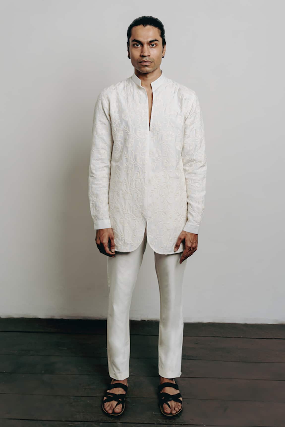 Krishna Mehta Floral Thread Embroidered Kurta 