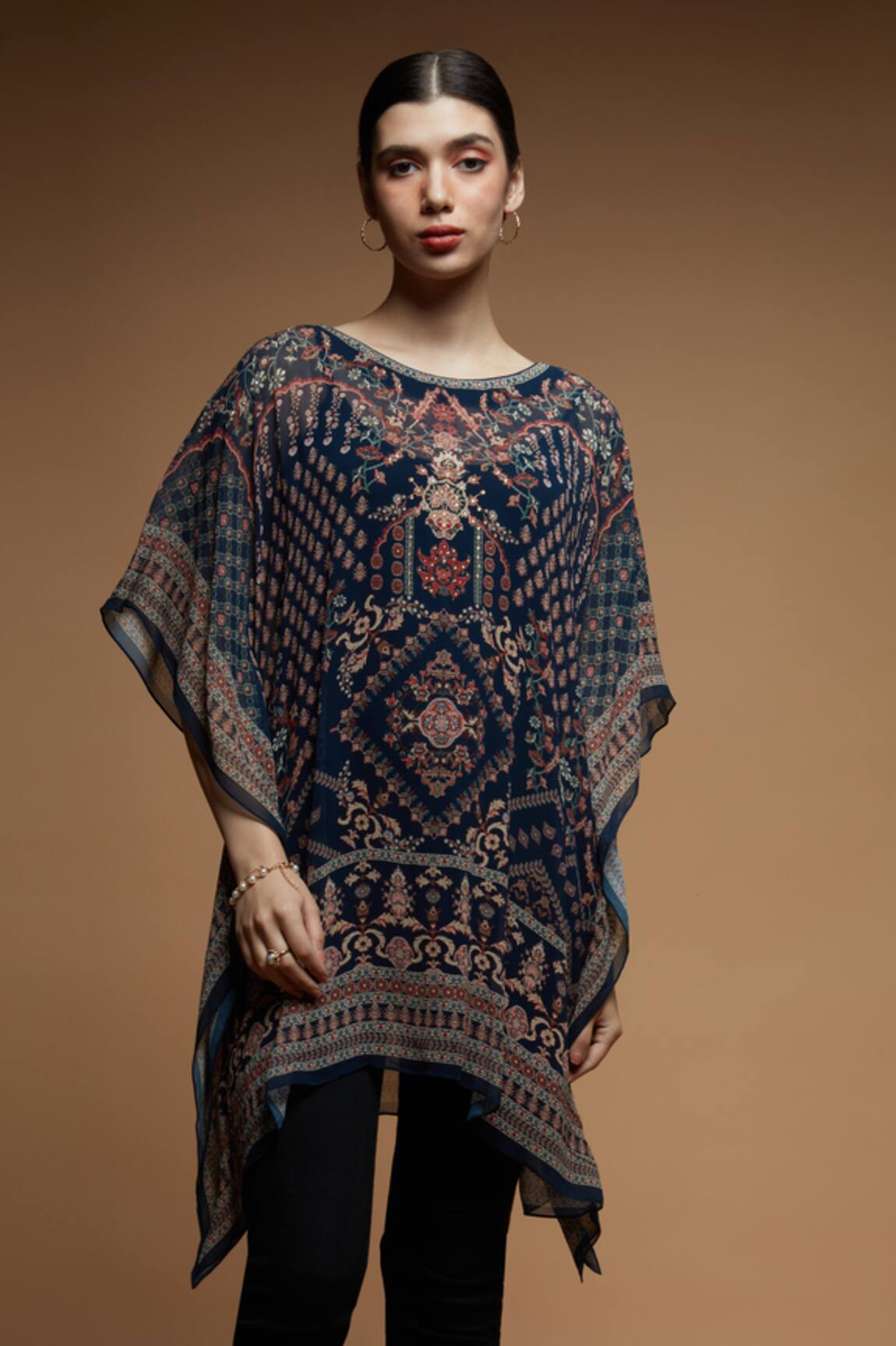 NIRRAAMYAA Abstract Floral Print Asymmetric Kaftan