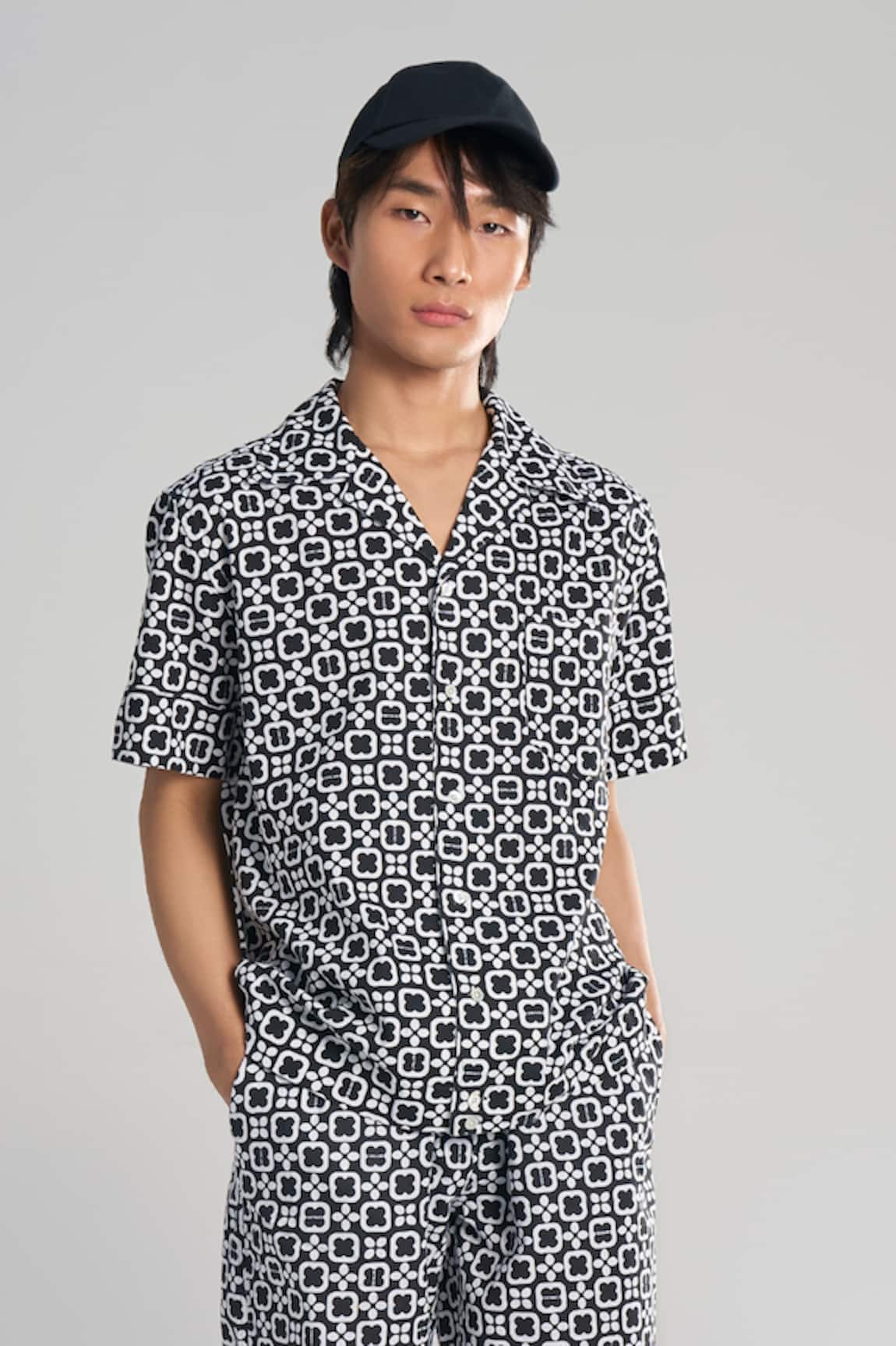 Terra Luna Vacay Camp Linen Geometric Pattern Shirt