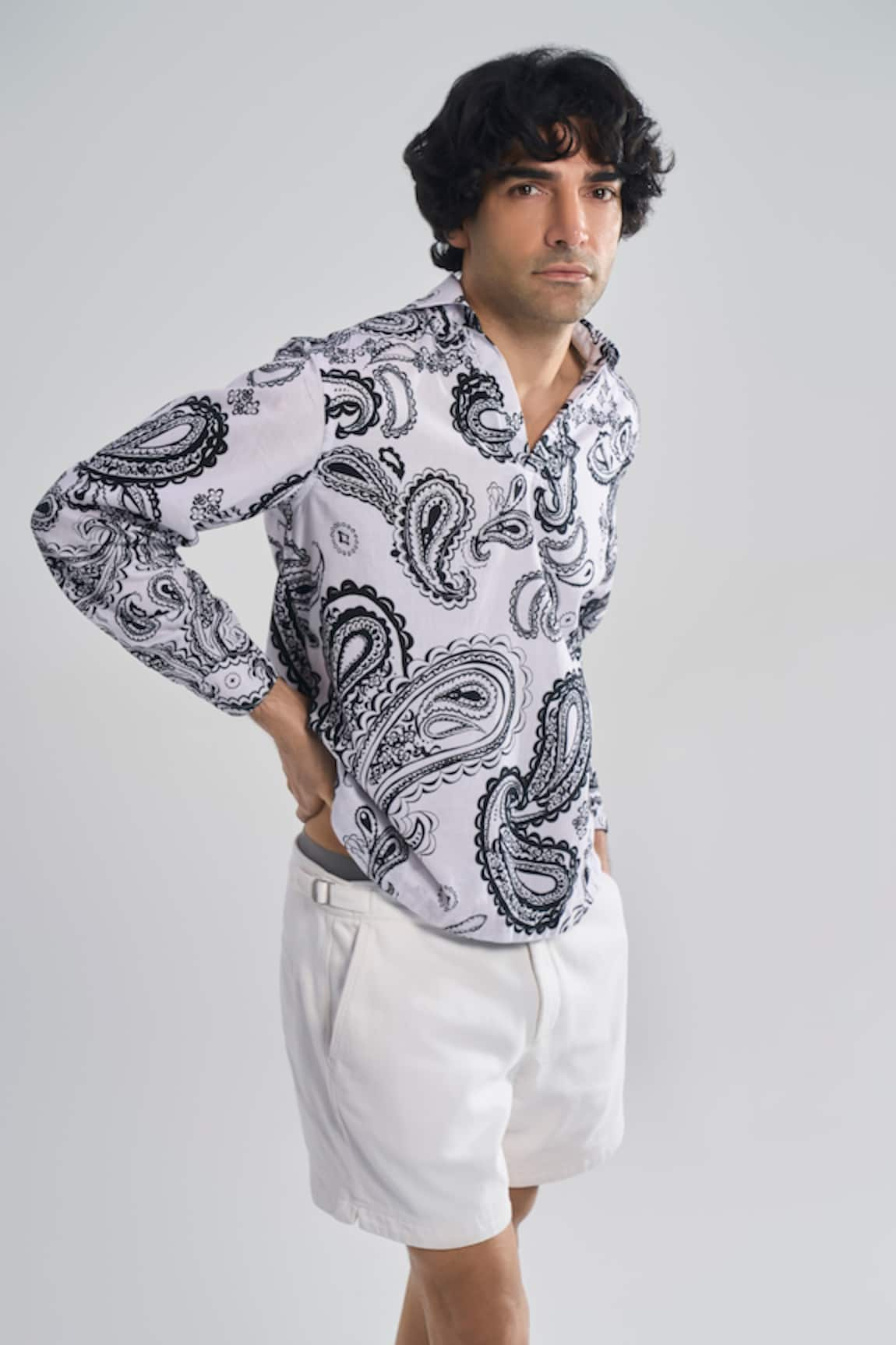 Terra Luna The Mystical Popover Organic Cotton Paisley Pattern Shirt