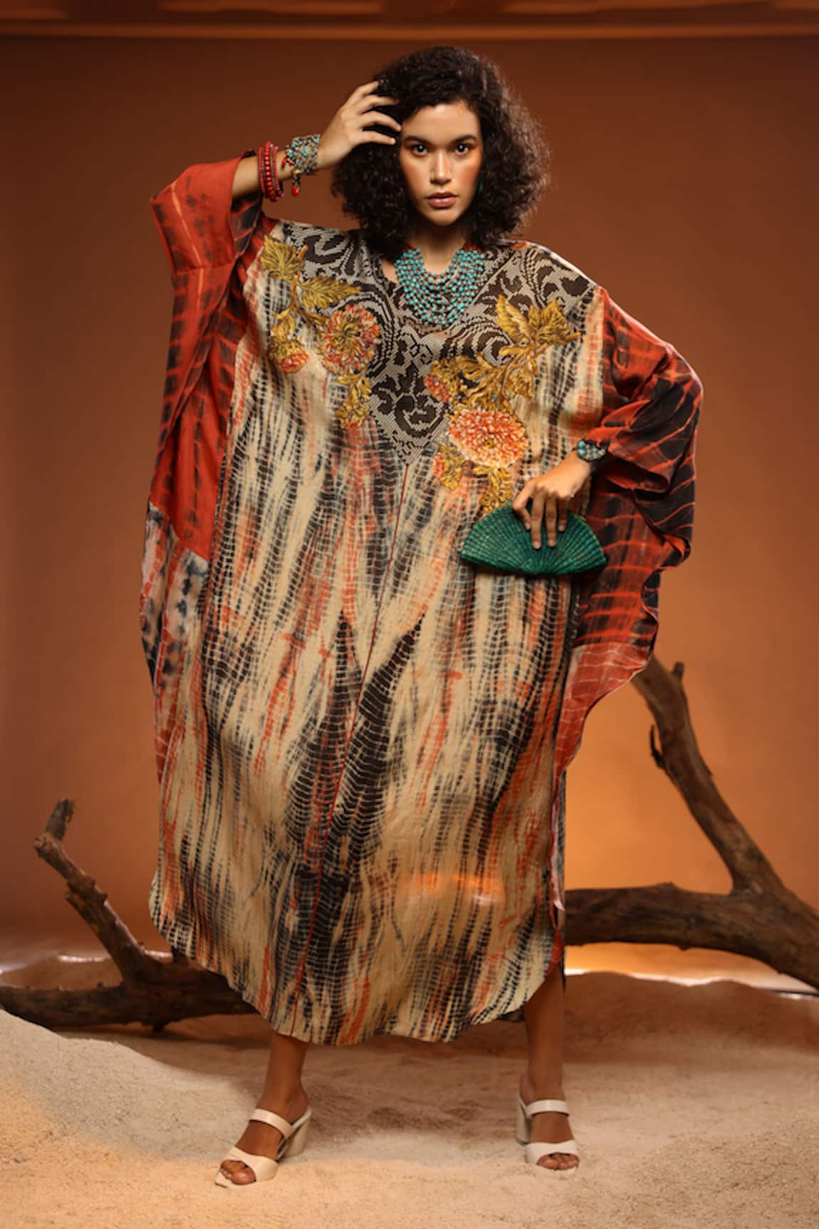 Capisvirleo Danta Tie Dye Kaftan