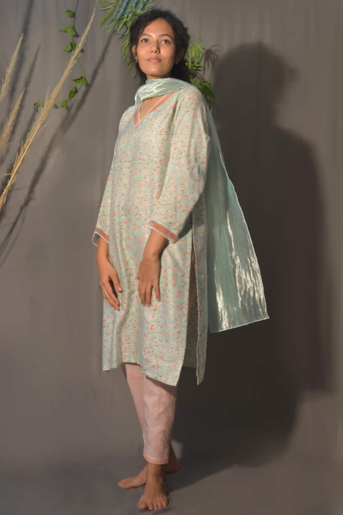 Studio Malang Tissue Floral Pattern Kurta Pant Set