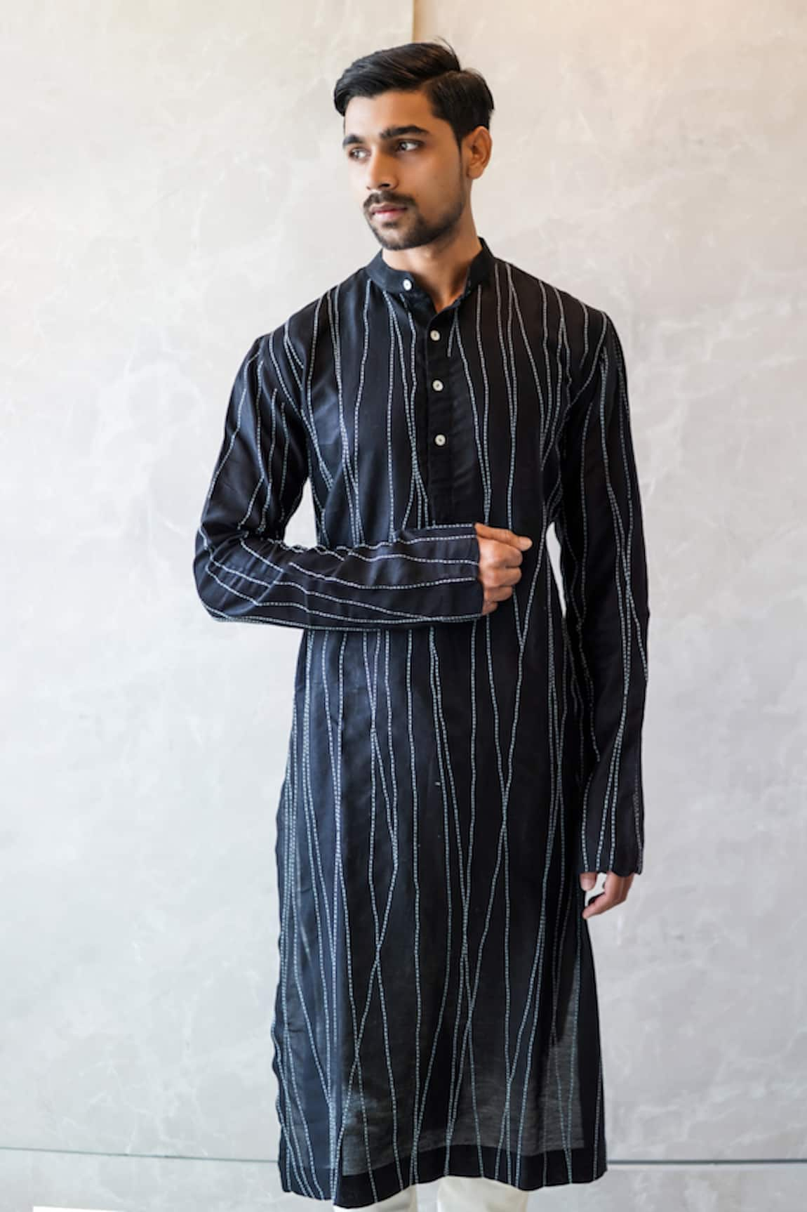 Bihart Asymmetric Stripe Threadwork Kurta