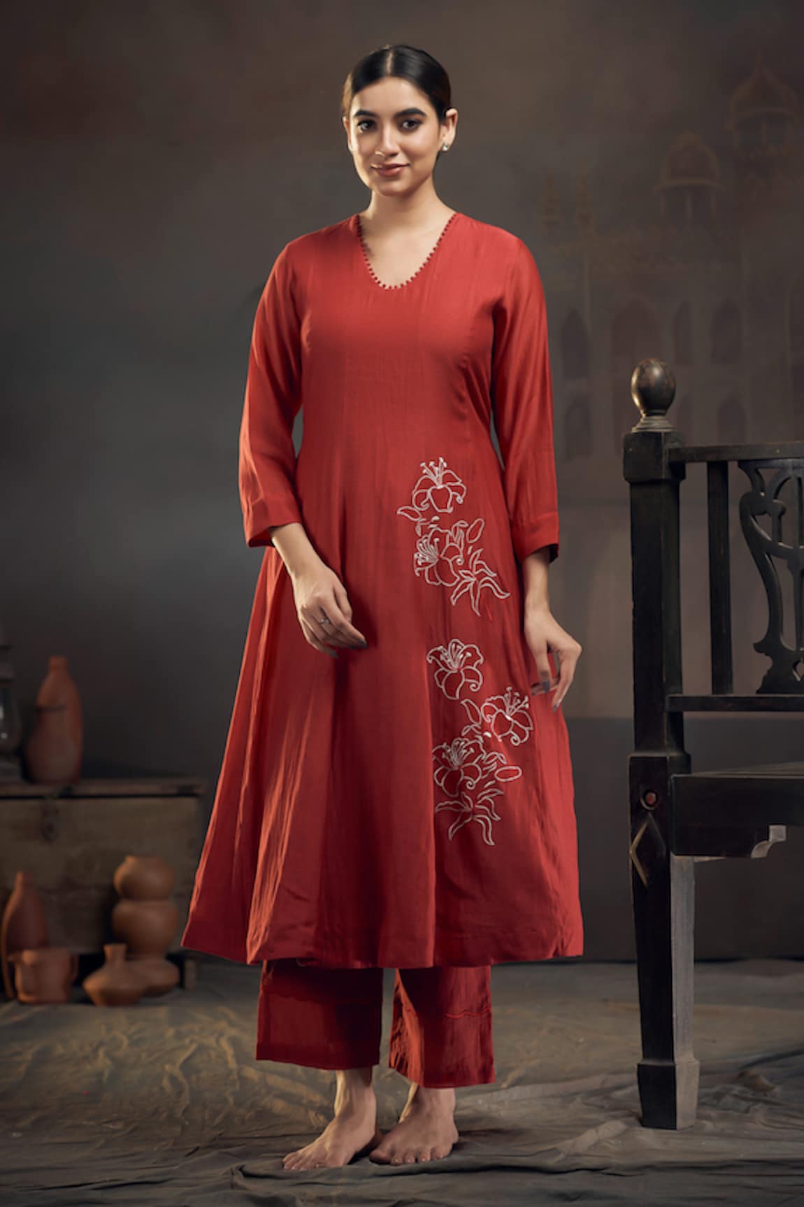 Hirika&Dhruti Chanderi Flower Pattern Kurta & Pant Set