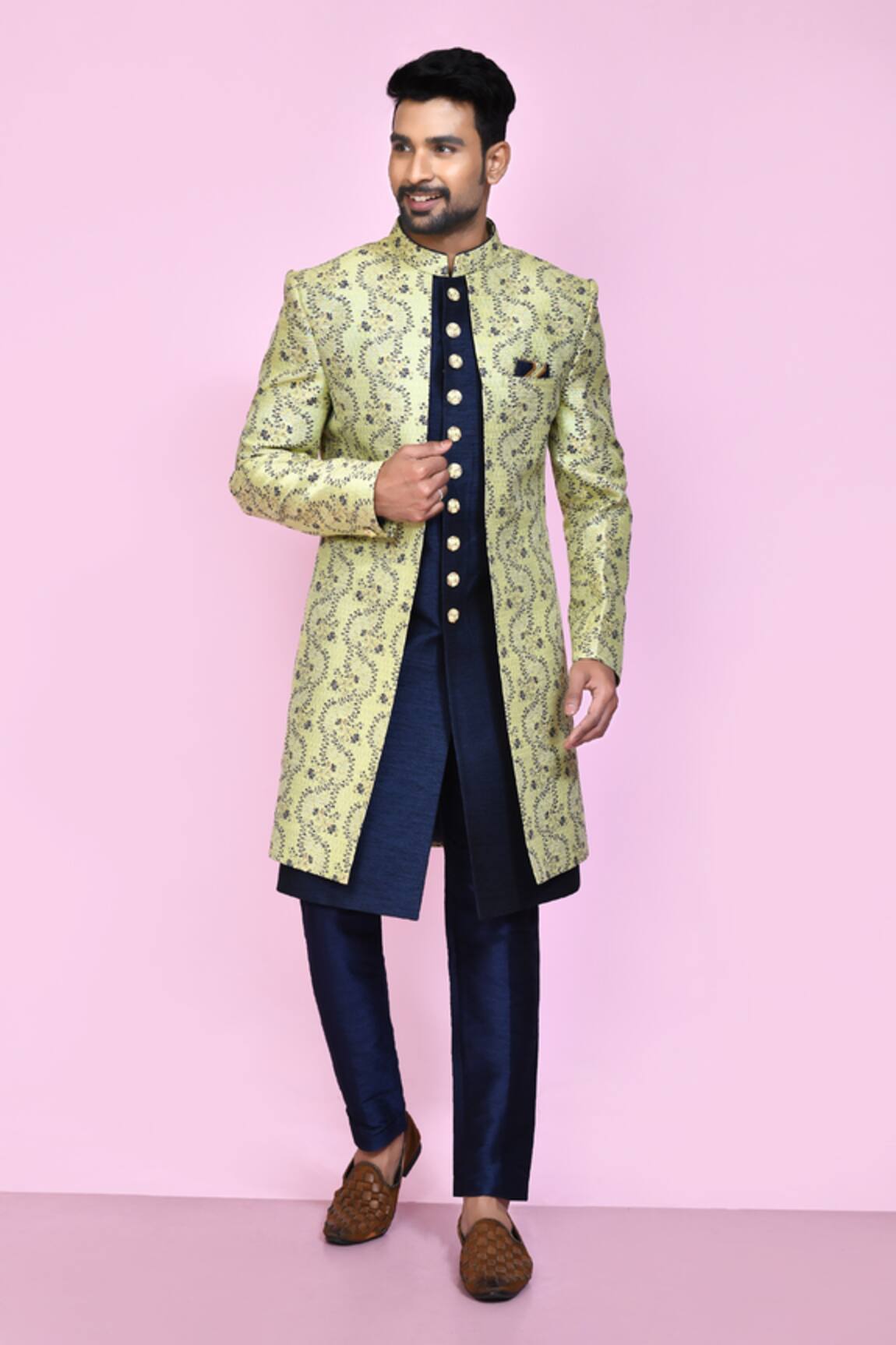 Arihant Rai Sinha Gladiolus Vine Layered Sherwani With Aligadhi Pant 