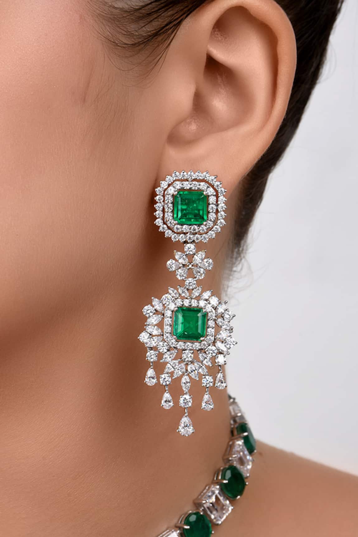 DIOSA PARIS JEWELLERY Square Emerald Embellished Earrings 