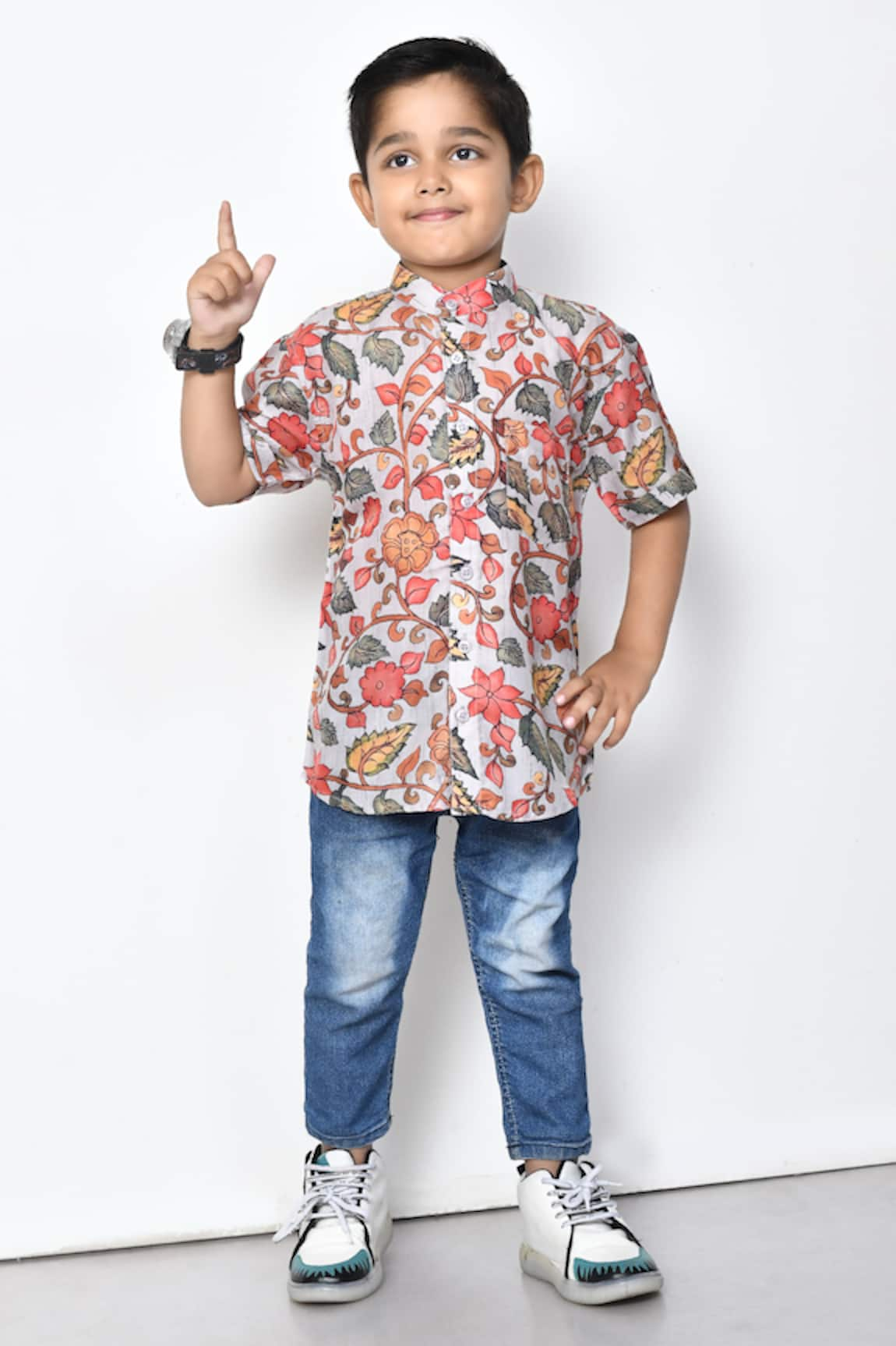 Banana Bee Floral Print Cotton Shirt