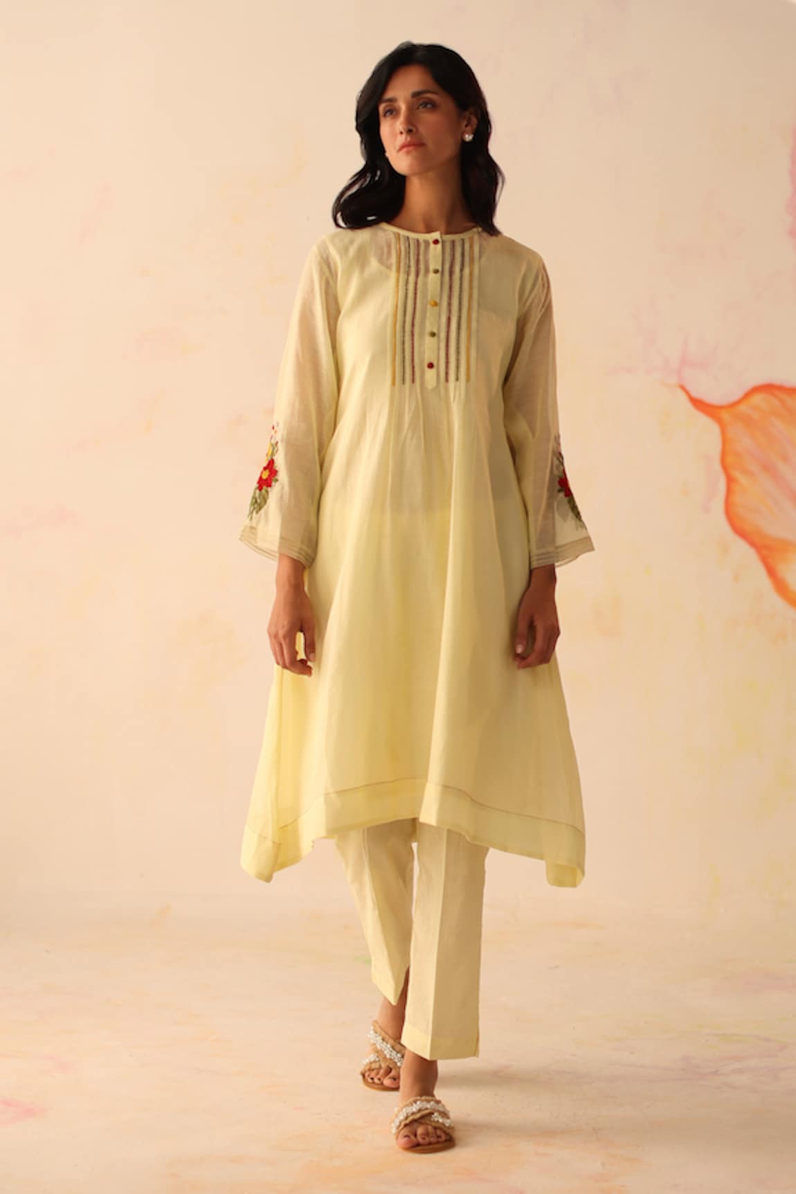 Begum Aqsa Hand Embroidered Kurta Pant Set