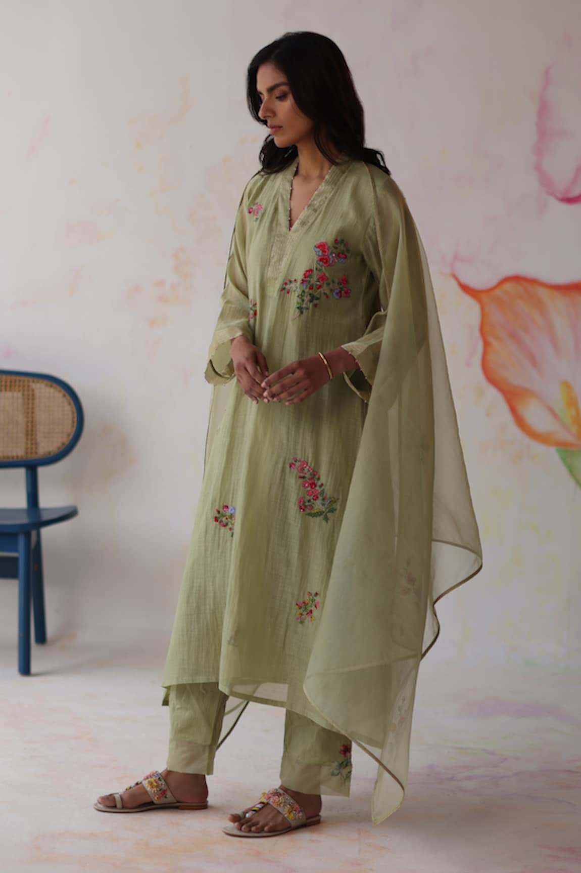 Begum Nishat Hand Embroidered Kurta Set