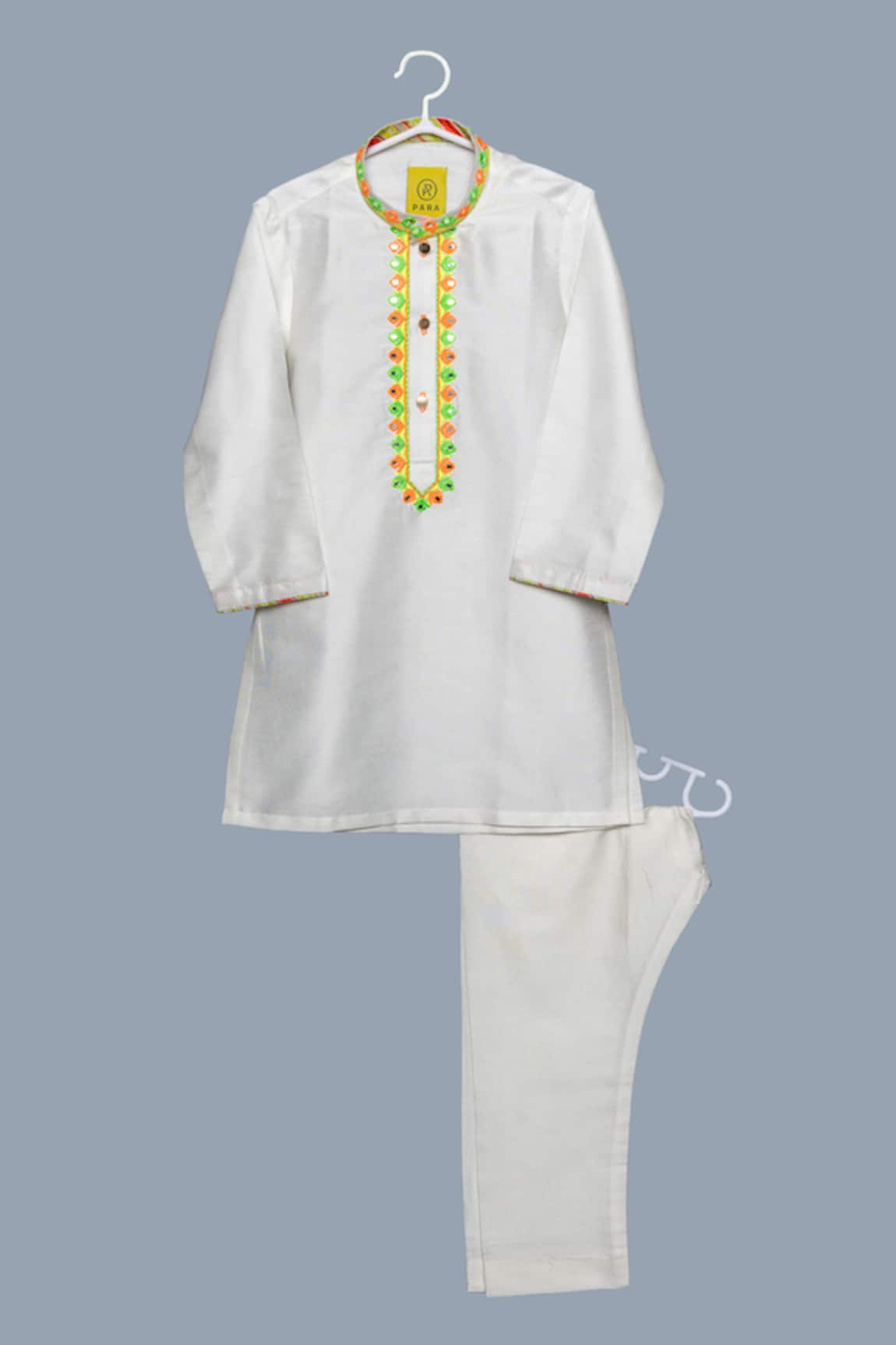 Para Embroidered Placket Kurta With Pant