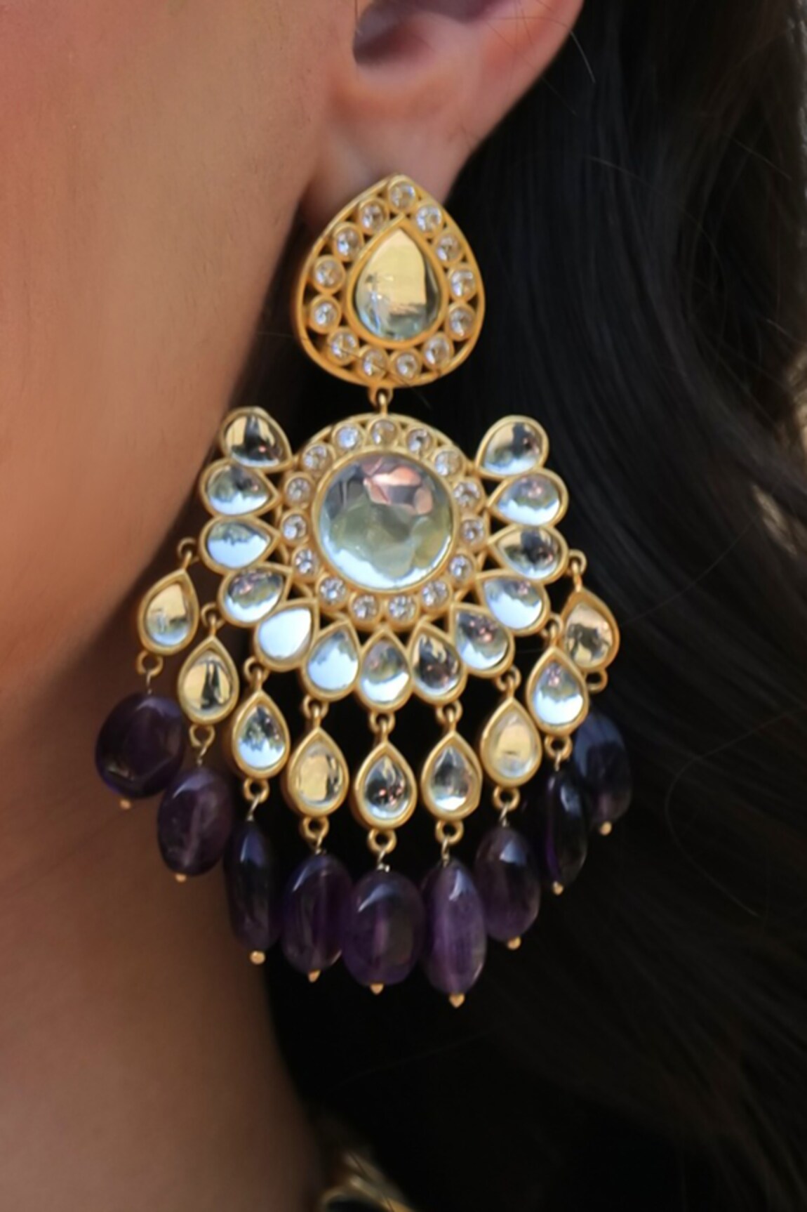 Zariin Nachde Ne Saare Polki Embellished Danglers