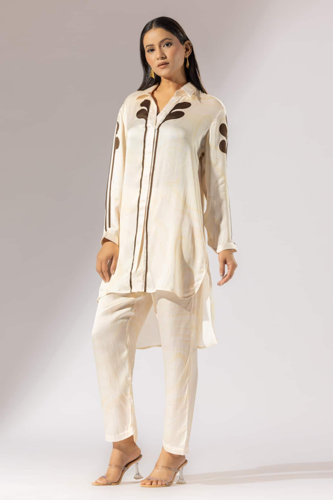 Thee Modern Roots Daffodil Marble Swirl High Low Kurta With Pant