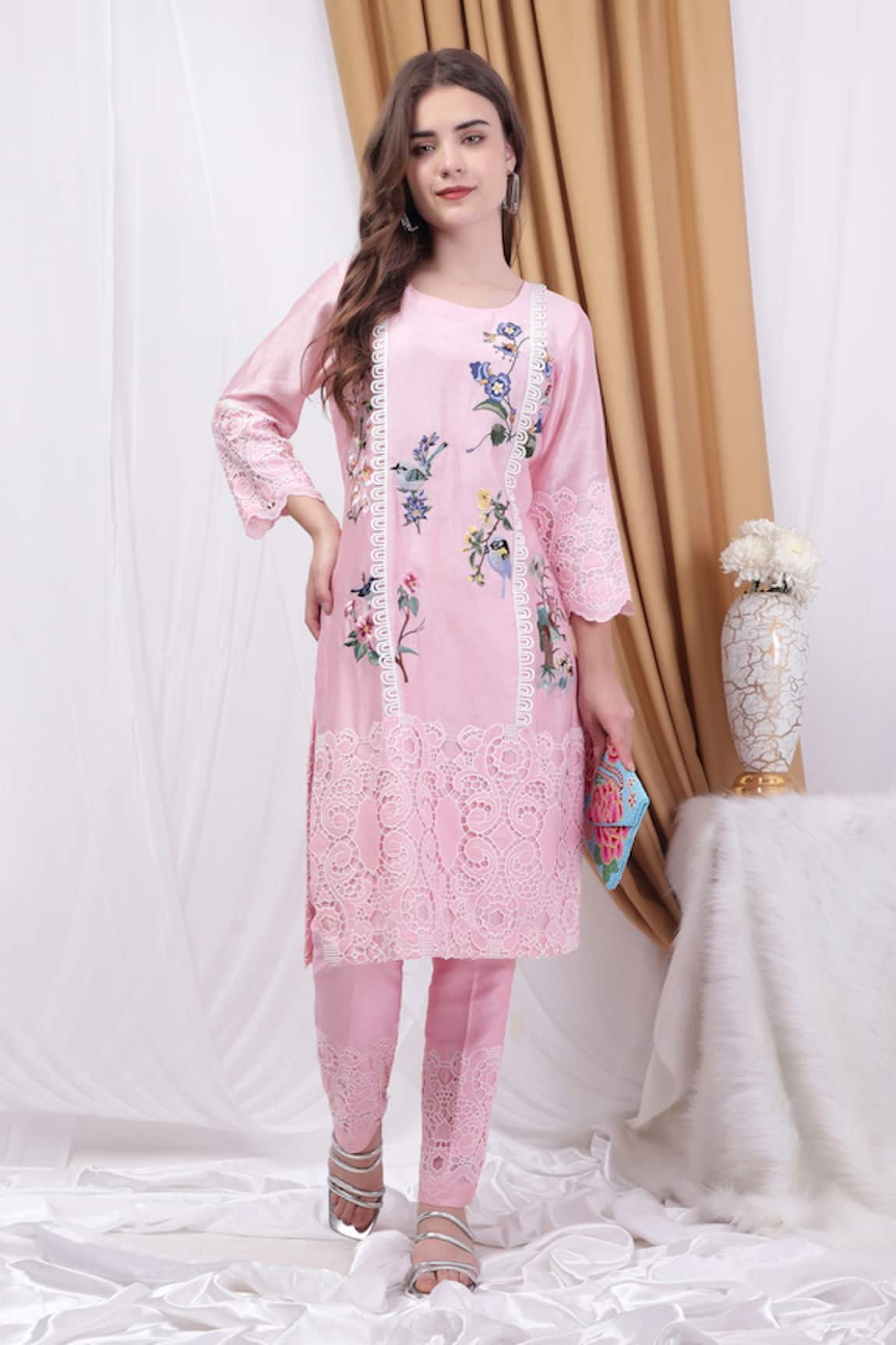 House of Tushaom Lace Embroidered Kurta With Pant