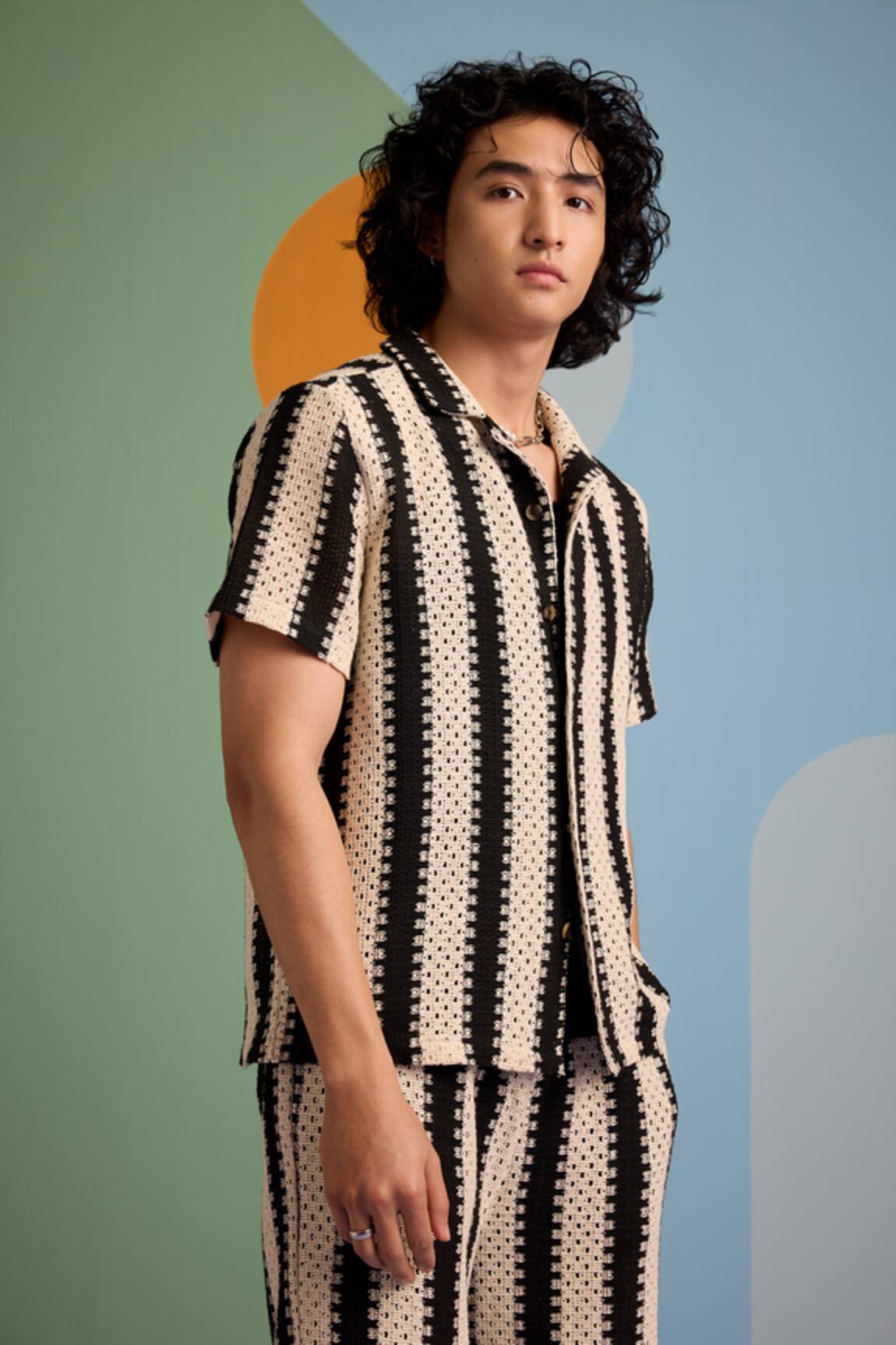 Muvazo Ebony Edge Crochet Shirt 