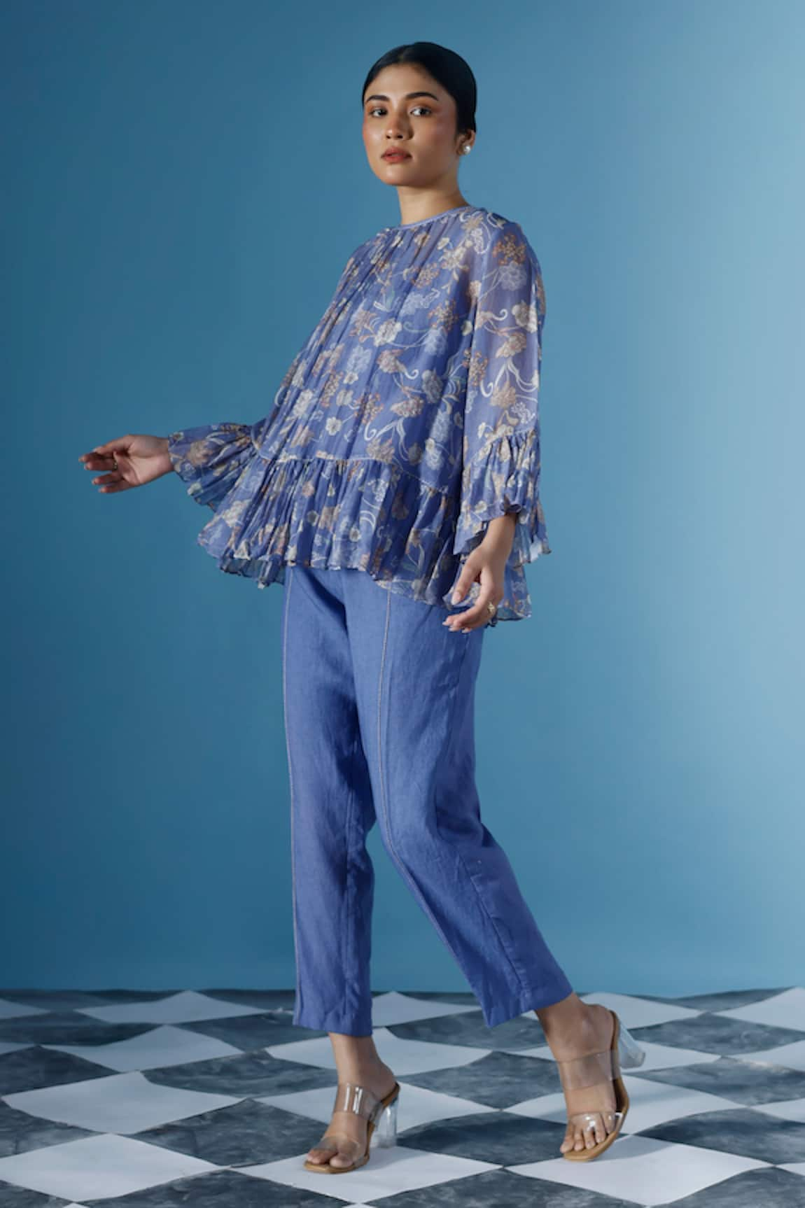 Chokhi Chorri Aria Iris Bloom Bell Sleeves Top With Pant