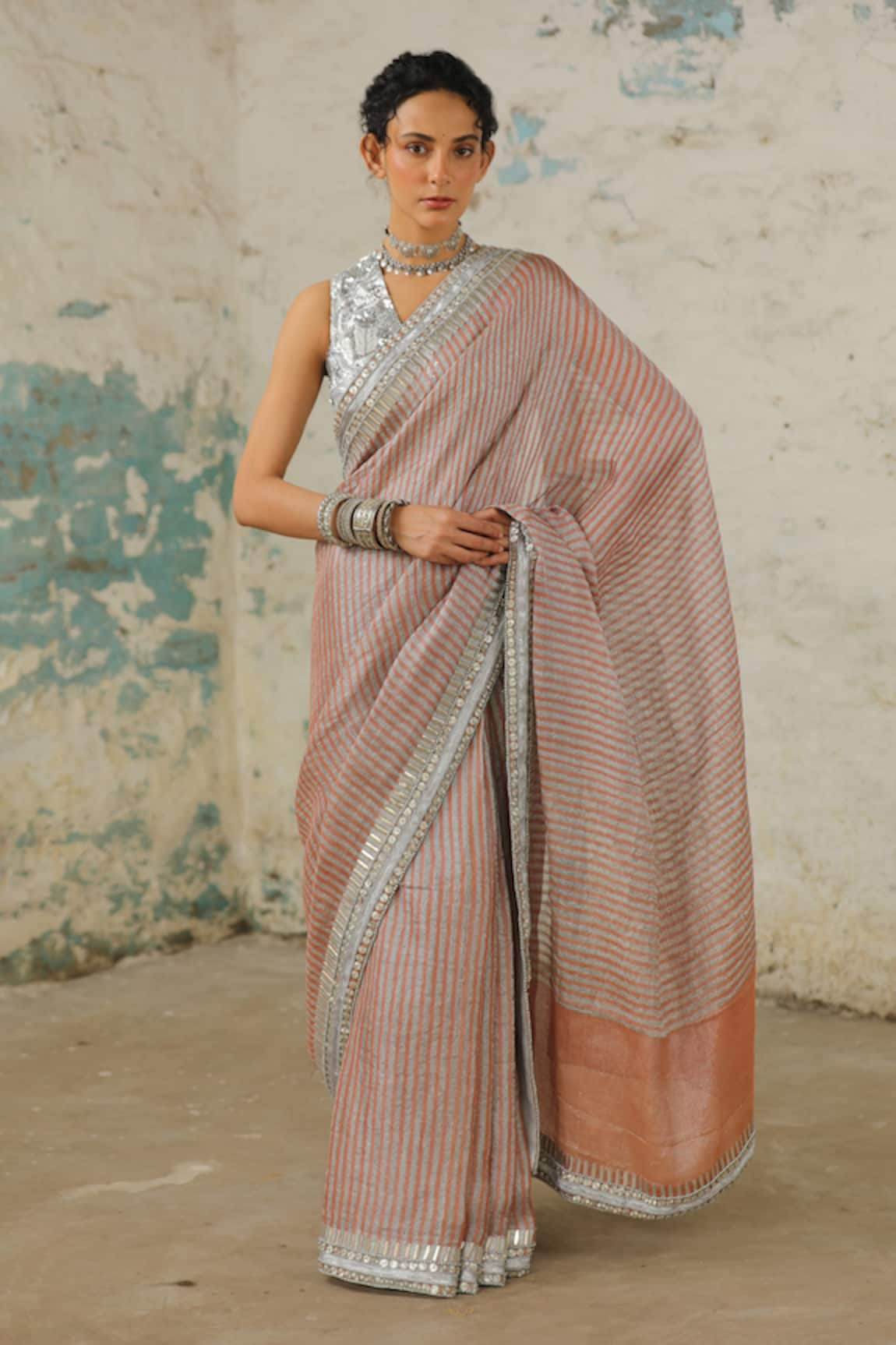 Saksham Neharicka Zari Saree With Unstitched Blouse Piece