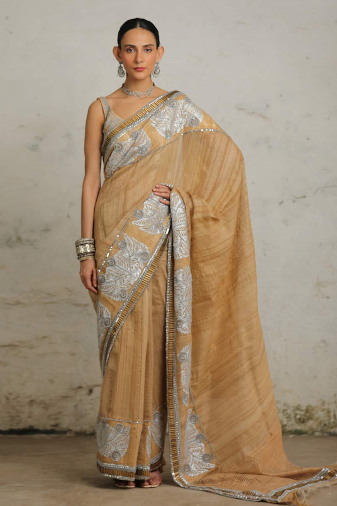 Saksham Neharicka Mahalaya Embroidered Saree With Unstitched Blouse Piece