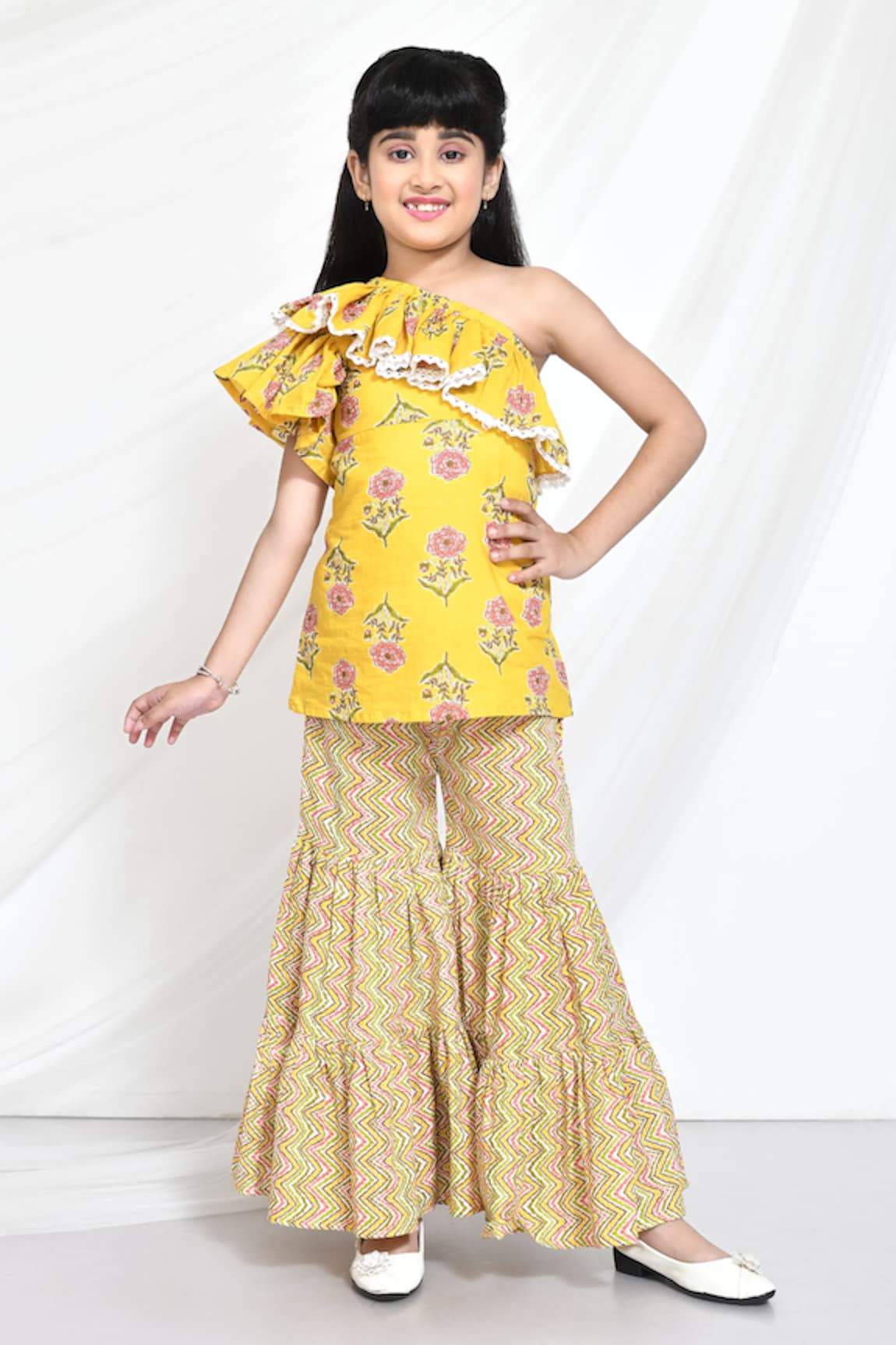 Banana Bee Floral Print One-Shoulder Kurta & Gharara Set