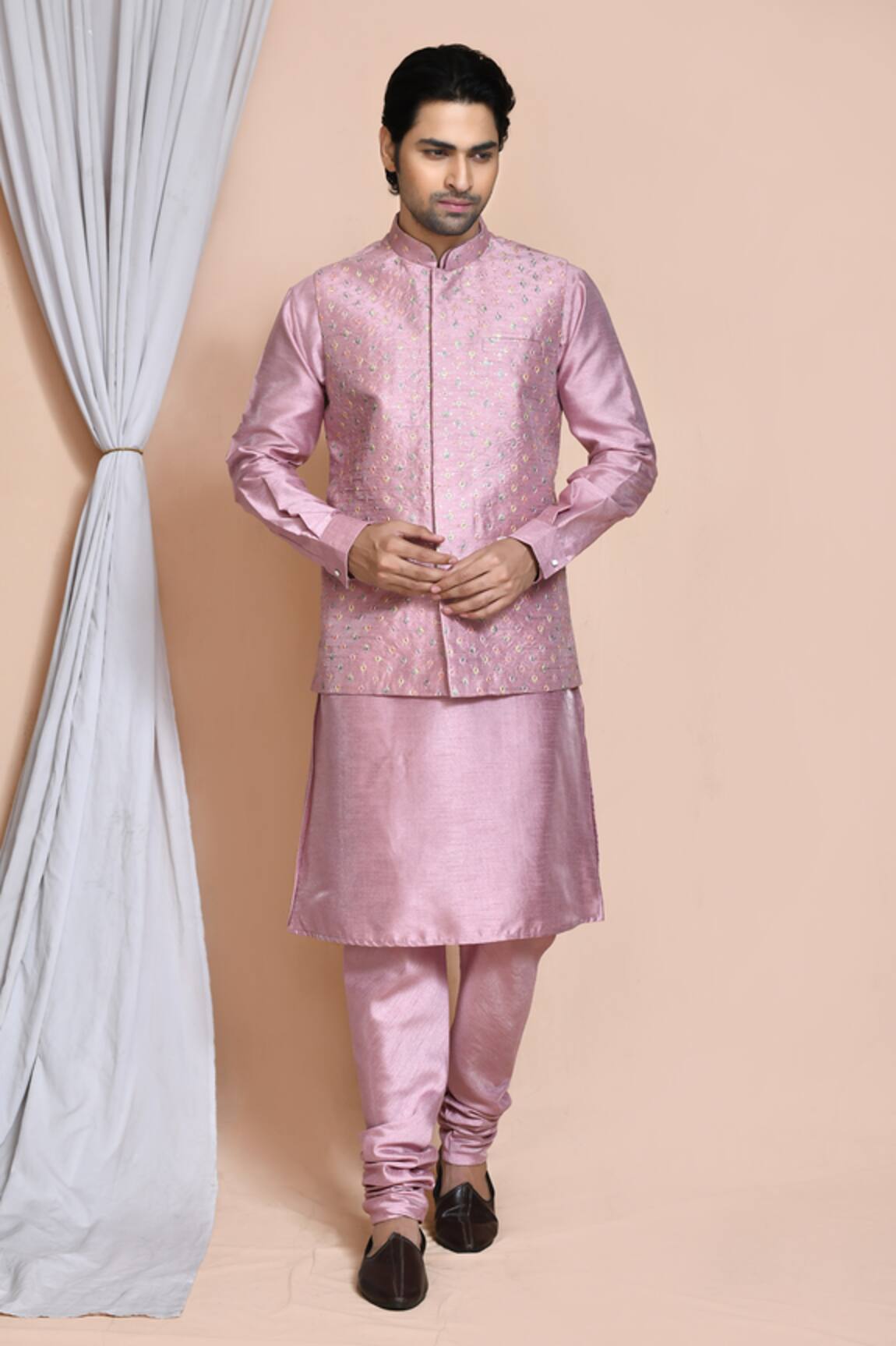 Arihant Rai Sinha Helix Burst Embroidered Bundi Kurta Set 