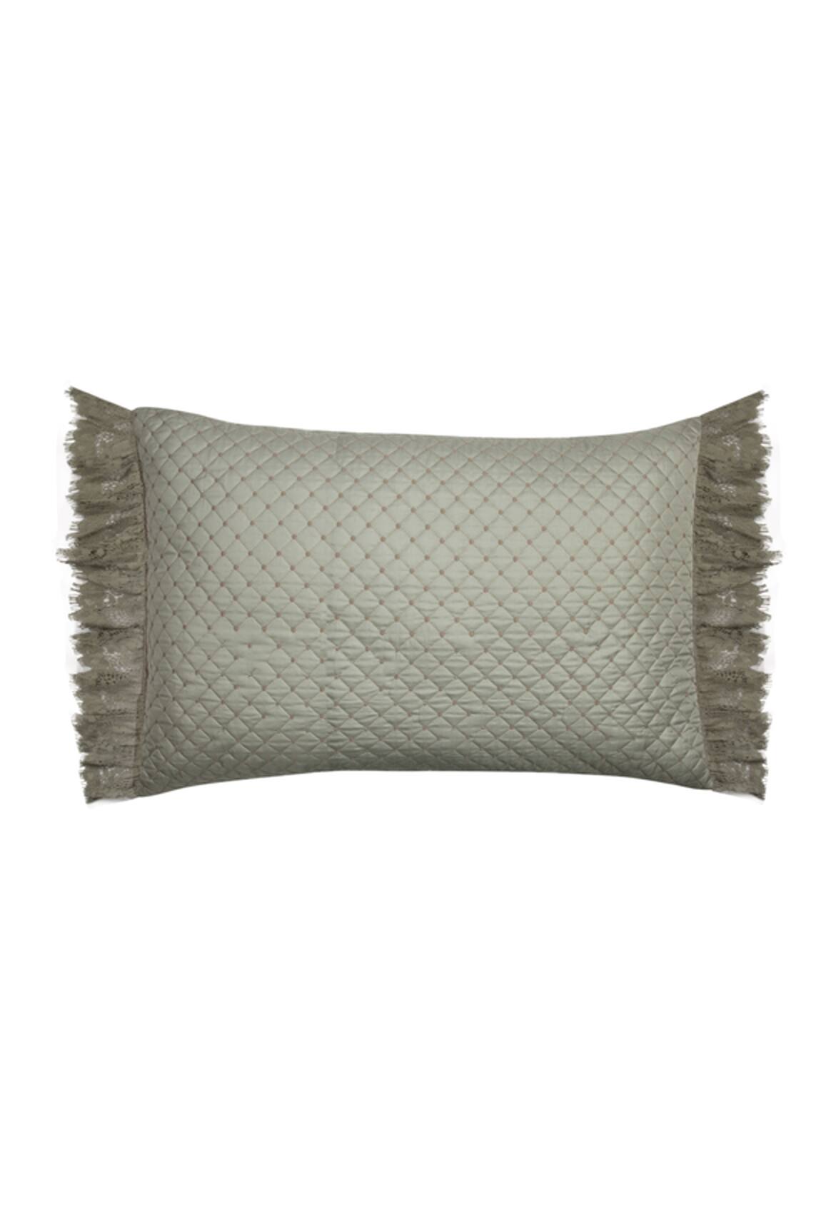 Diva Riche Lattice Quilted Pillow Cover