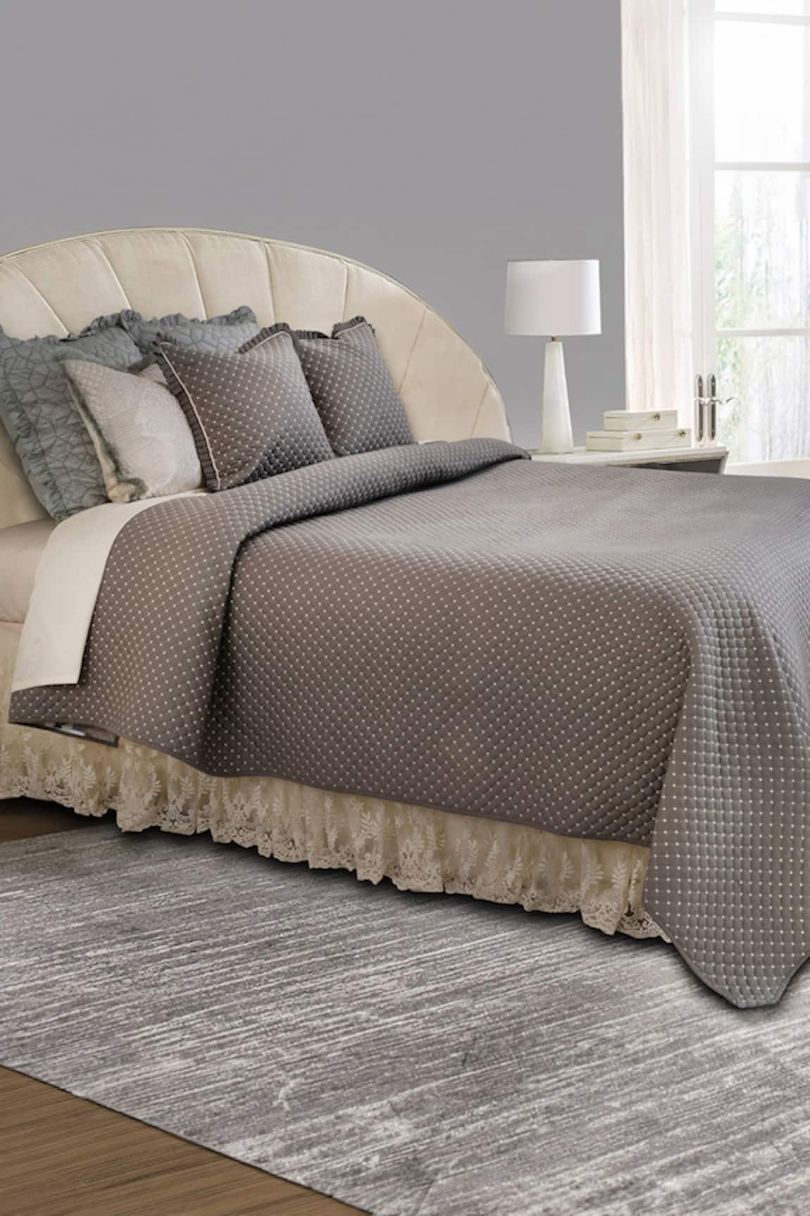 Diva Riche Lattice Quilted Bedding Set