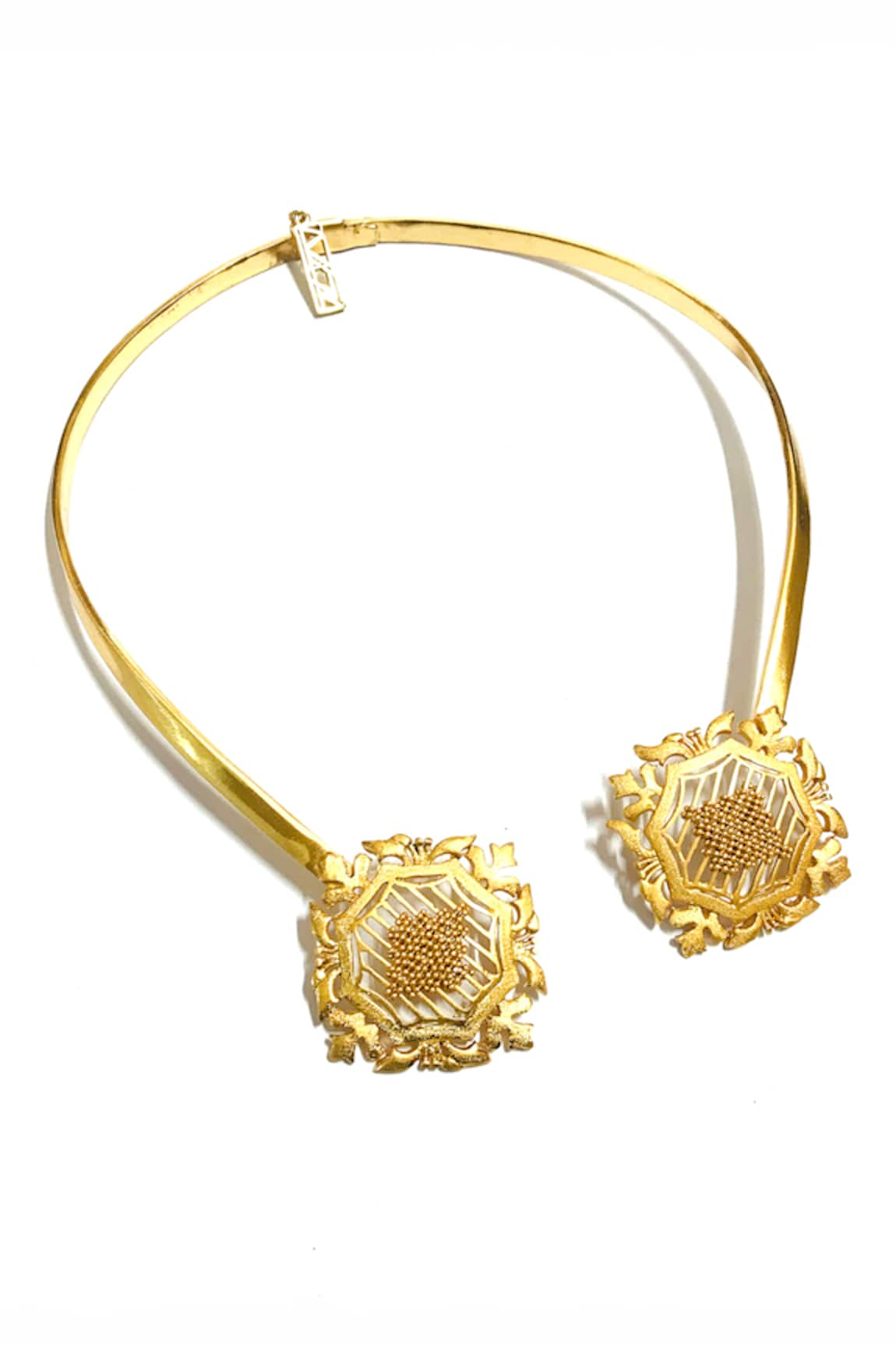 ITRANA Damask Jaal Arc Necklace