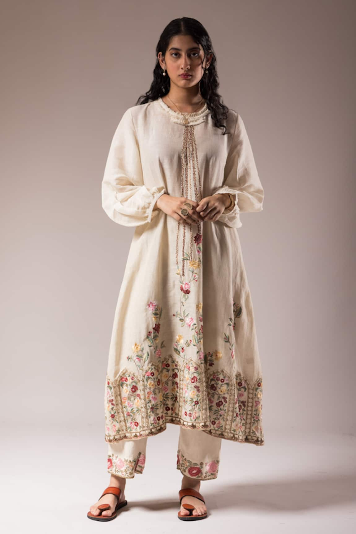 PRAMA BY PRATIMA PANDEY Silk Chanderi Embroidered Kurta With Pant