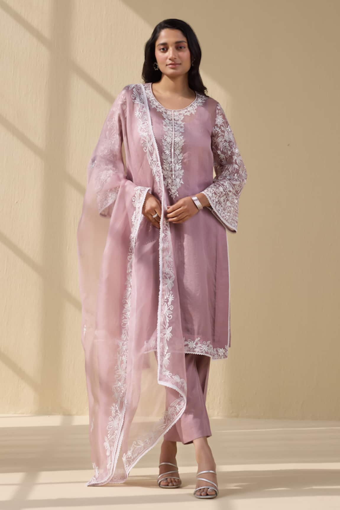 Meesa Bahar Thread Embroidered Kurta Pant Set