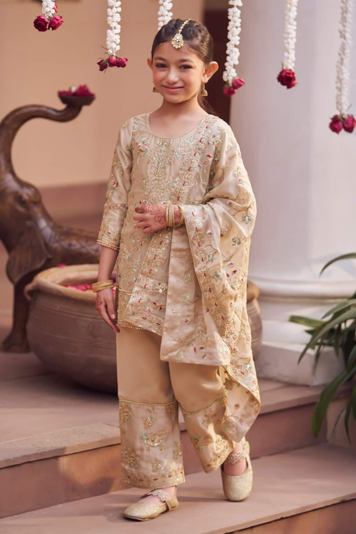 LASHKARAA Zari Thread Embroidered Kurta Set