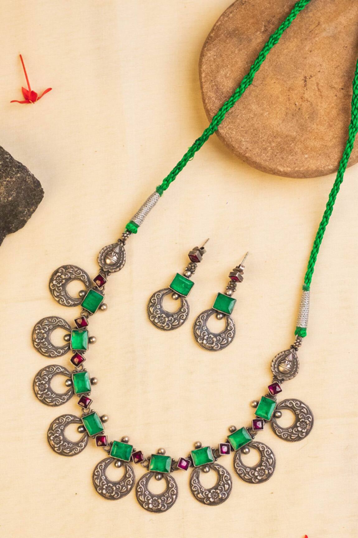 Mero Jewellery Kempstone Embellished Temple Necklace Set 