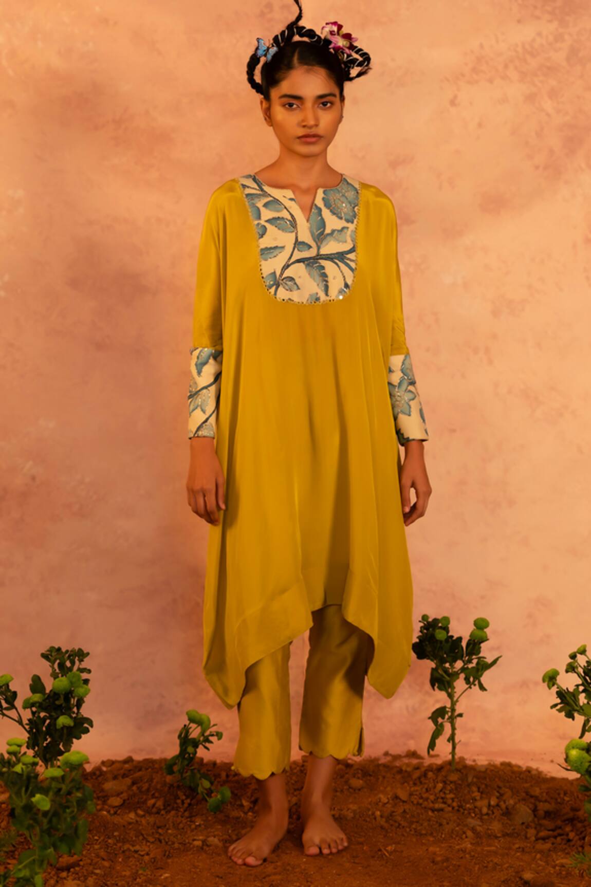 Aamra By Lavanya Hand Painted Kaftan & Pant Set