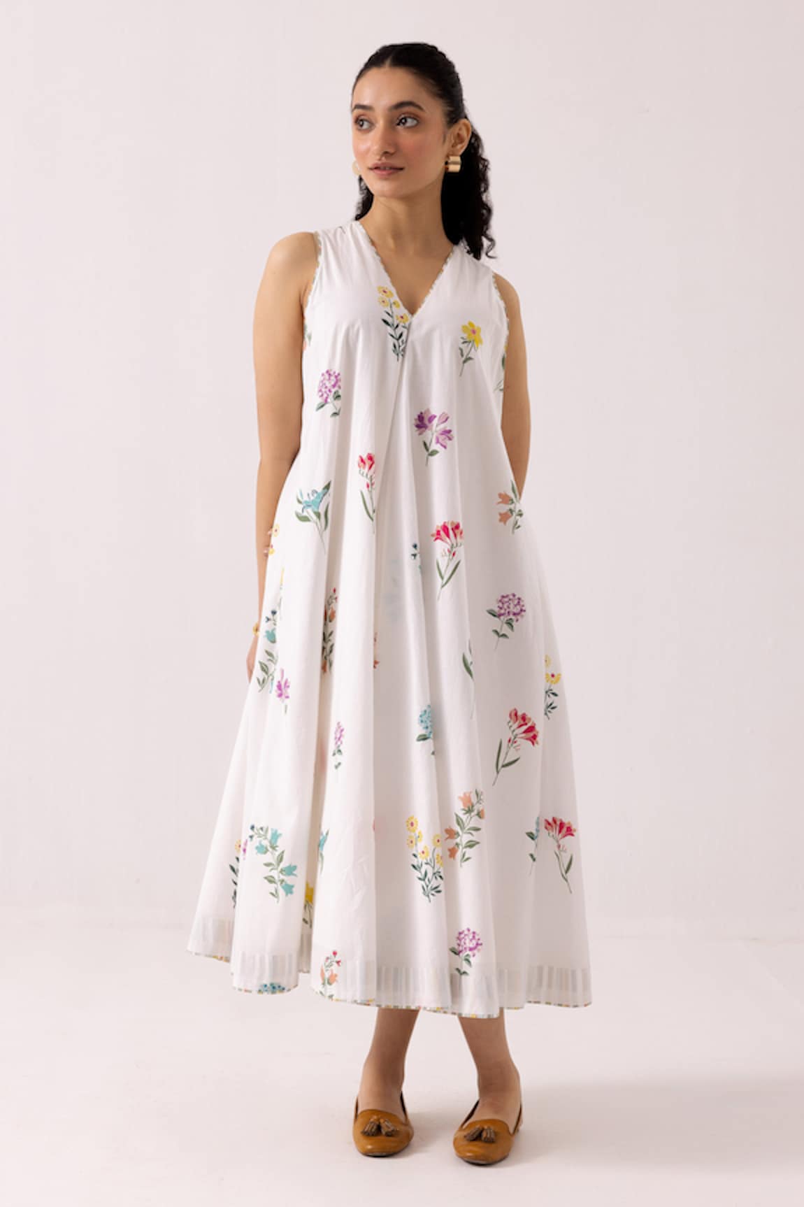 Label Shreya Sharma Floral Pattern Dress