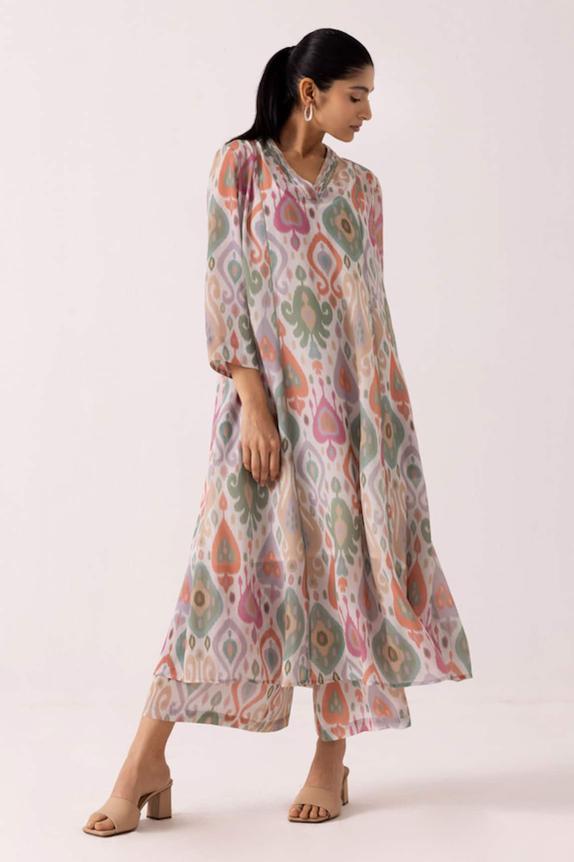 Label Shreya Sharma Ikat Motif Print Kurta With Pant