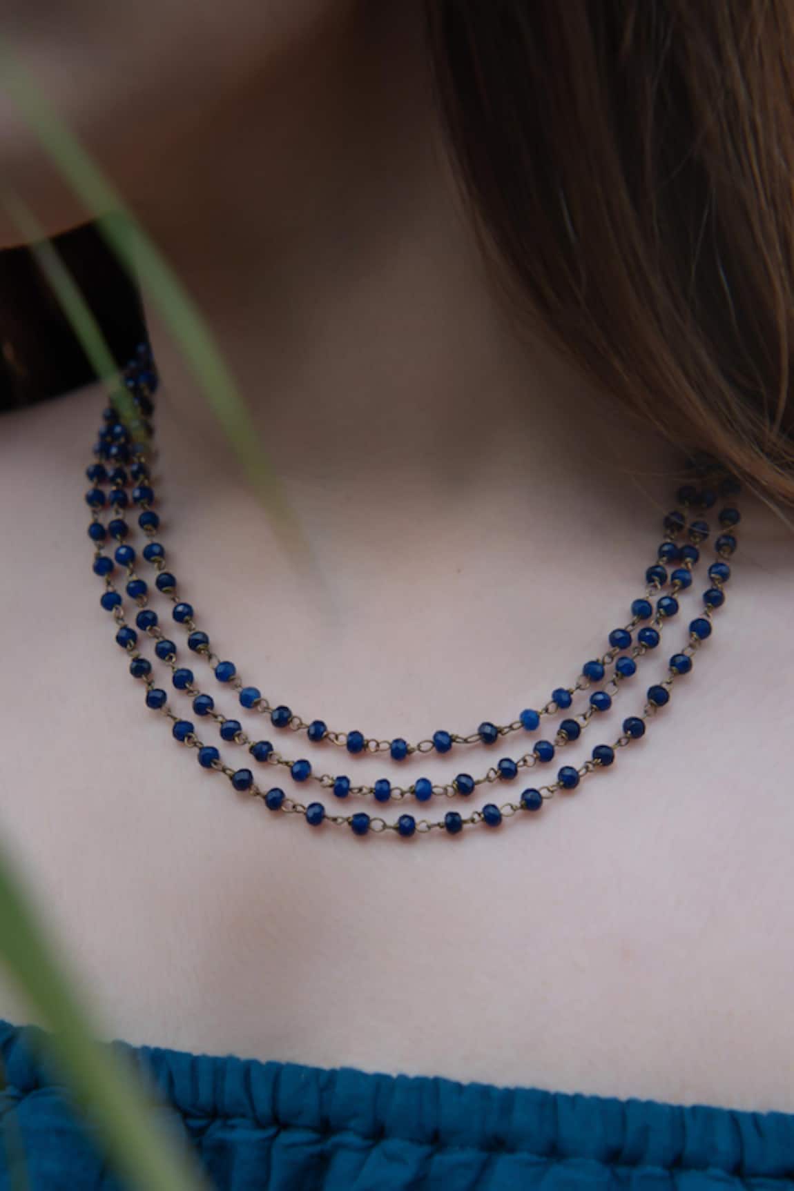 Do Taara Onyx Stone Embellished Layered Necklace 