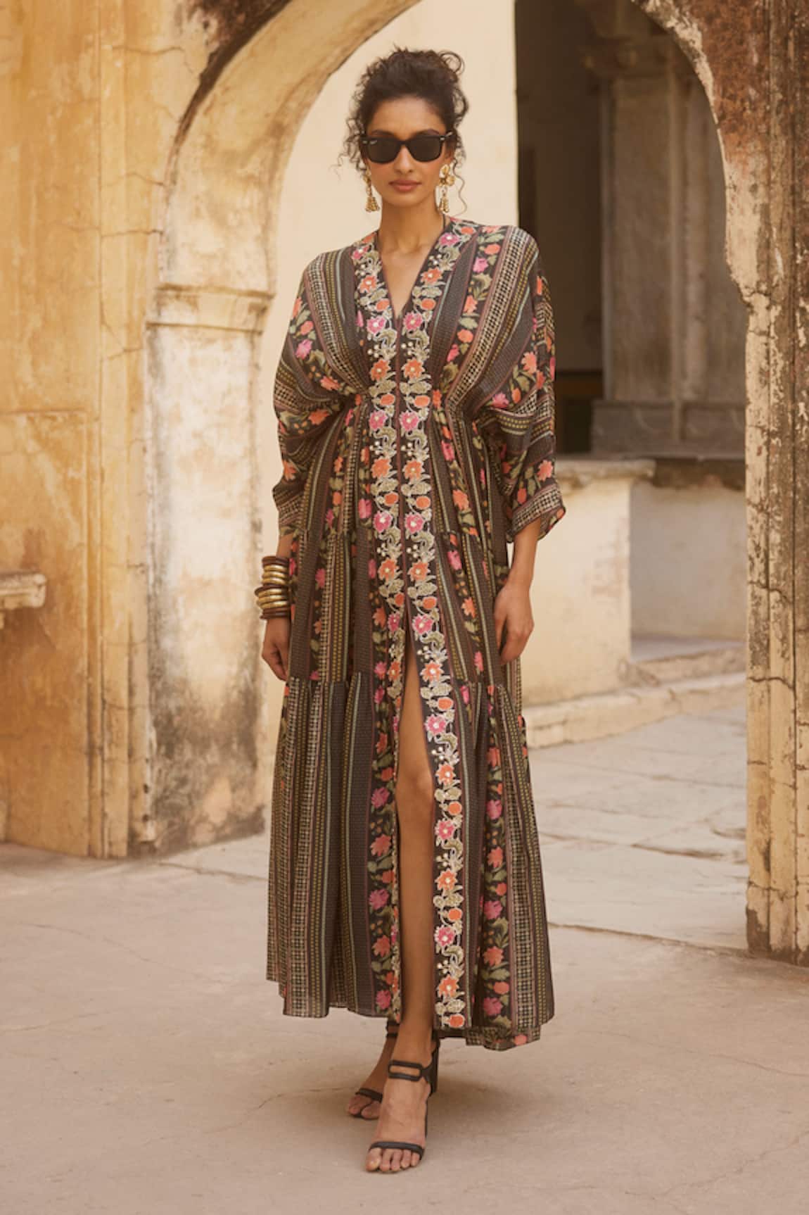 Paulmi and Harsh Floral Pattern Kaftan With Inner
