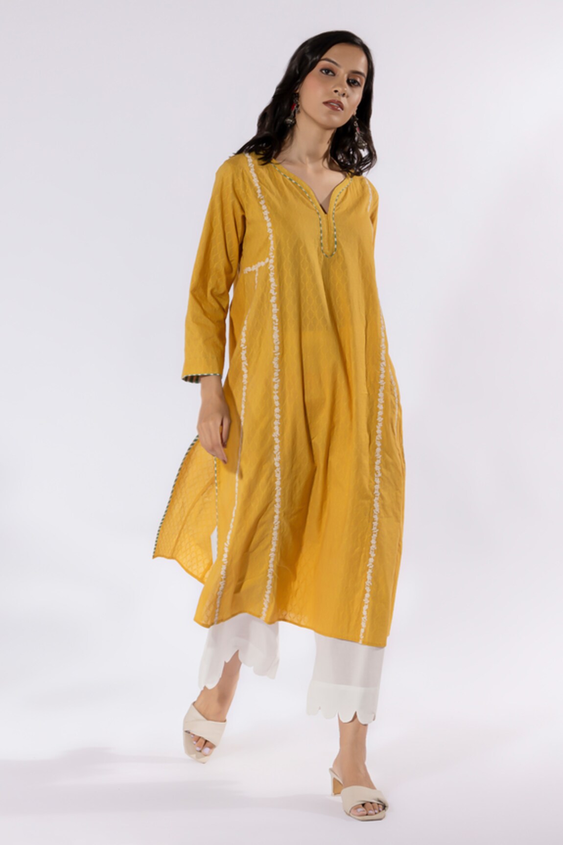 Pants and Pajamas Floral Embroidered Kurta