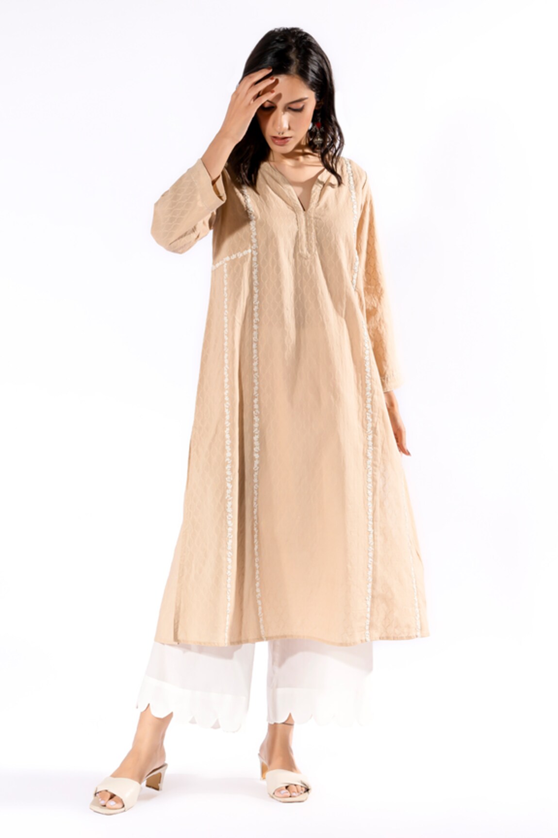 Pants and Pajamas Floral Embroidered Long Kurta