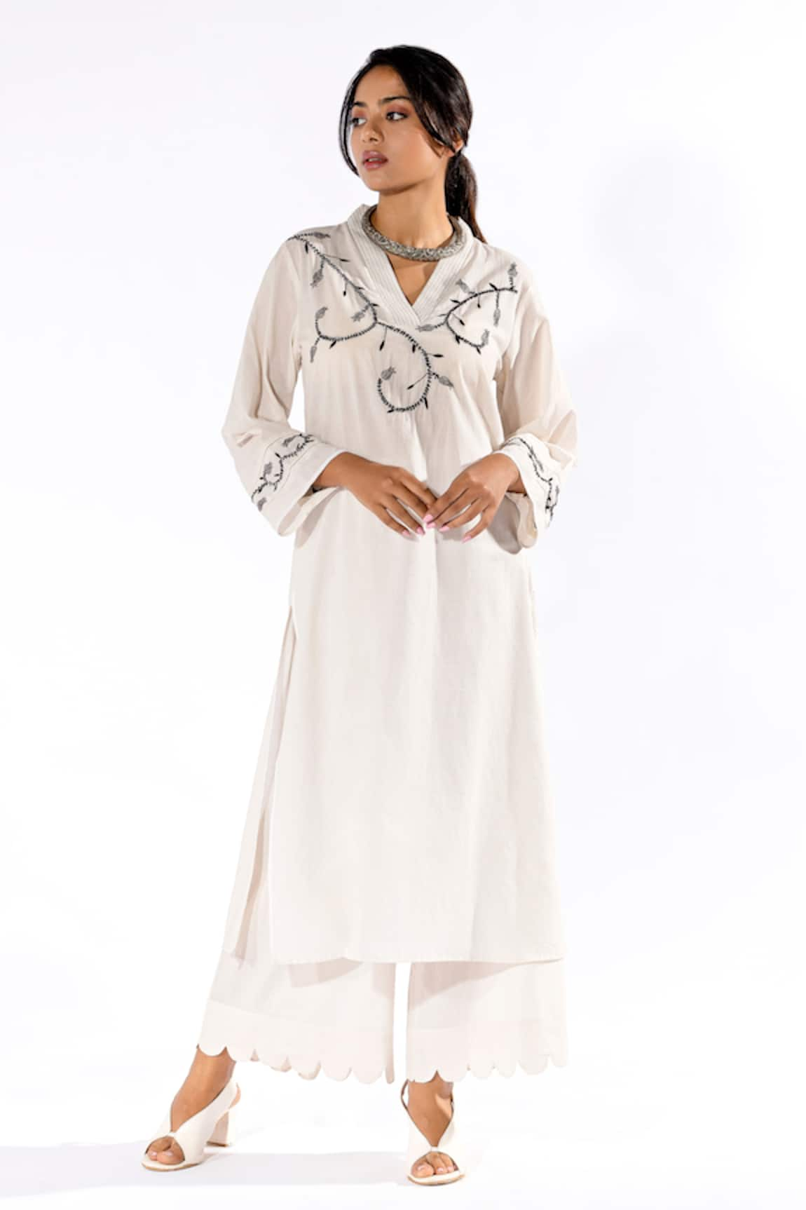 Pants and Pajamas Floral Thread Work Kurta & Flared Pant Set