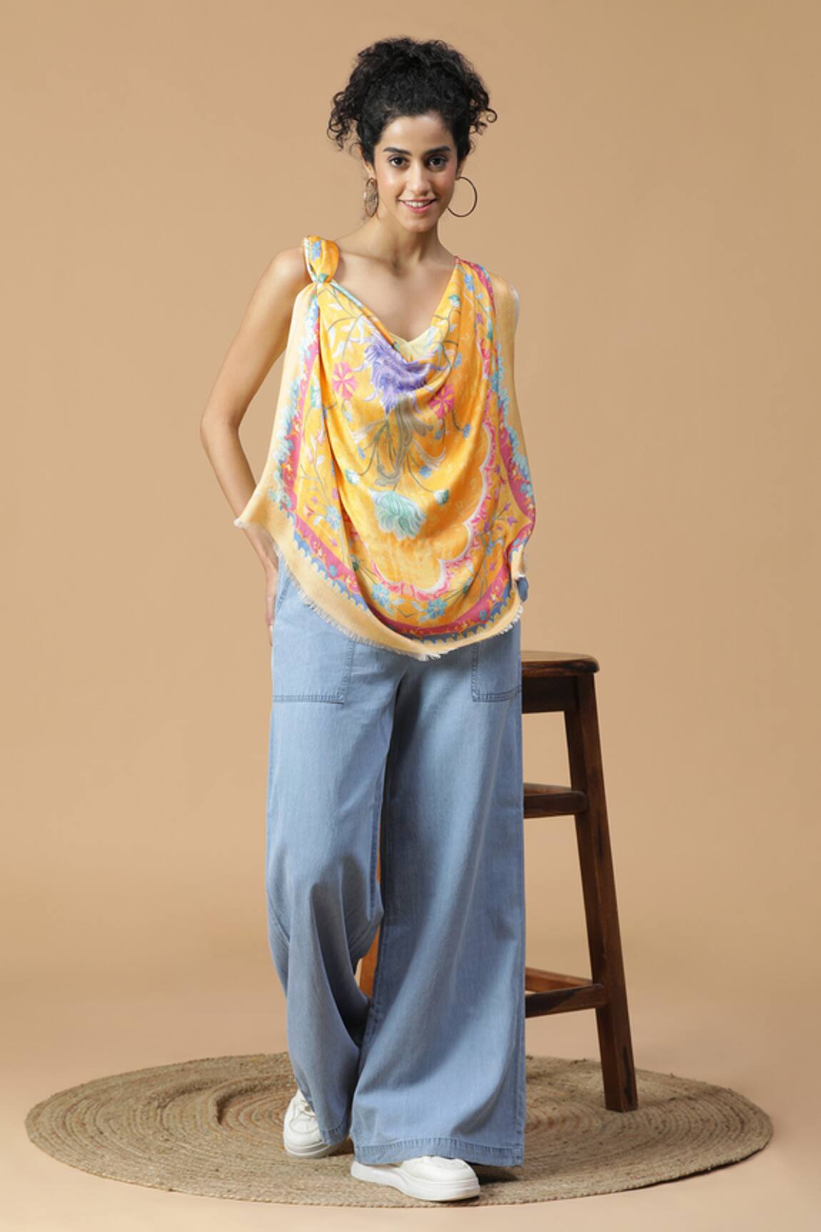 SHINGORA Raahi Floral & Leaf Print Stole