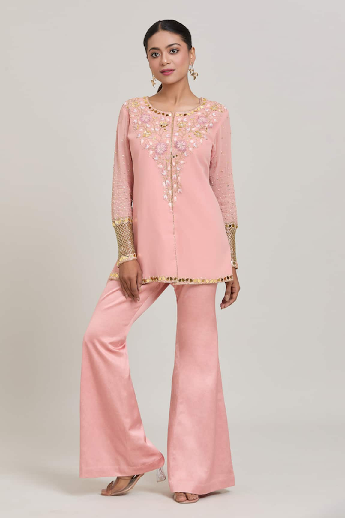 Aaryaa By Kashveen Kohli Thread & Acrylic Embroidered Short Kurta & Bell Bottom Pant Set