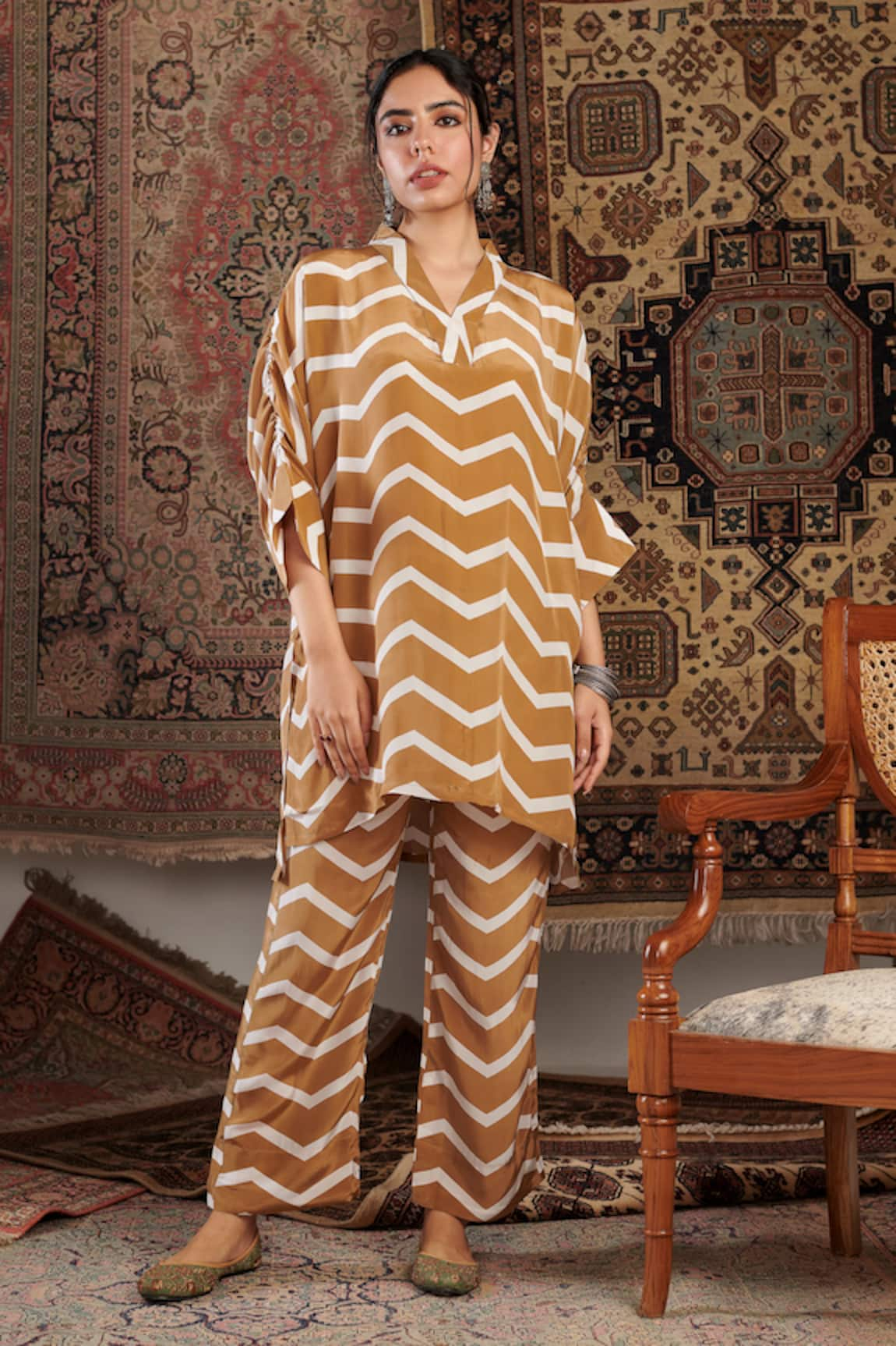 Negra Elegante Chevron Pattern Tunic With Pant Co-Ord Set