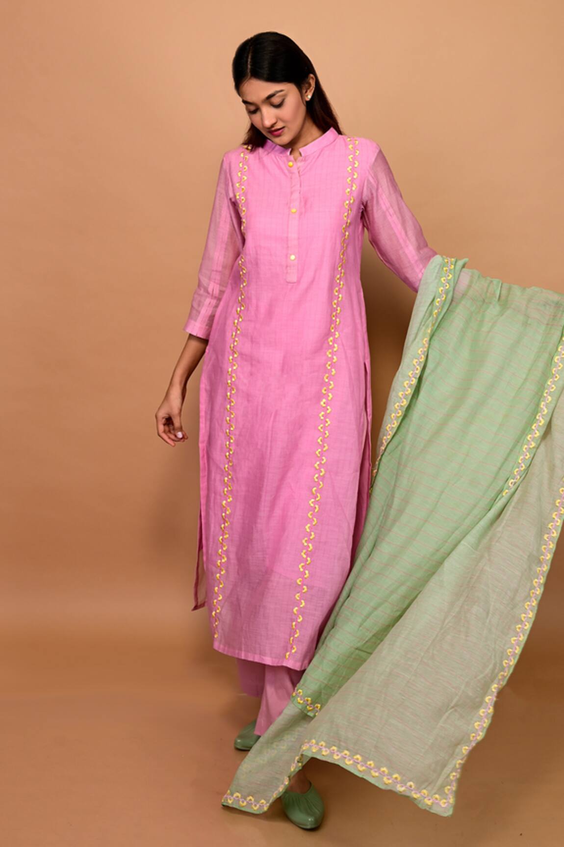 KKANYAAH Silk Floral Vine Threadwork Kurta Pant Set