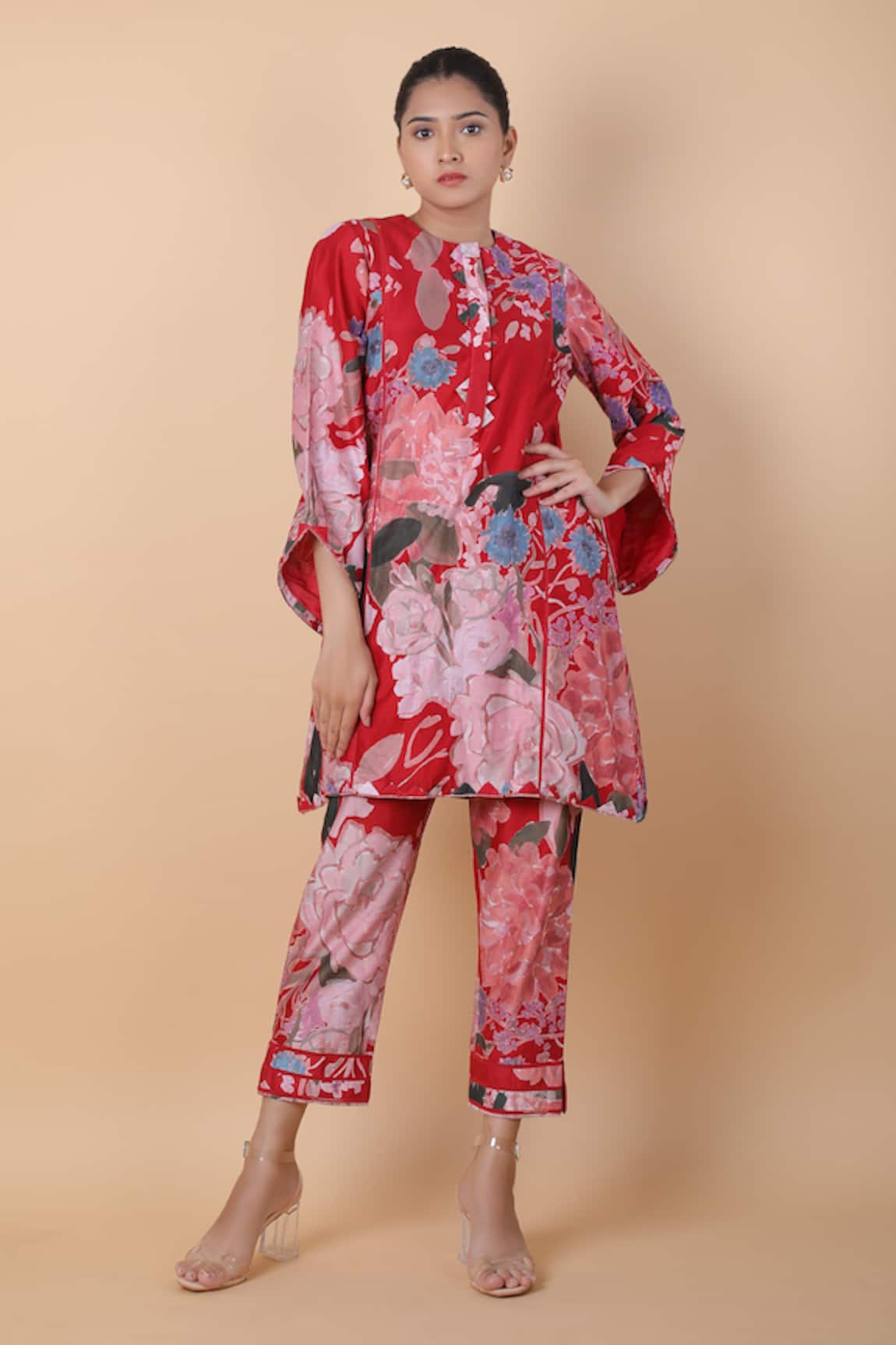 Ridhi Mehra Floral Pattern Tunic & Pant Set