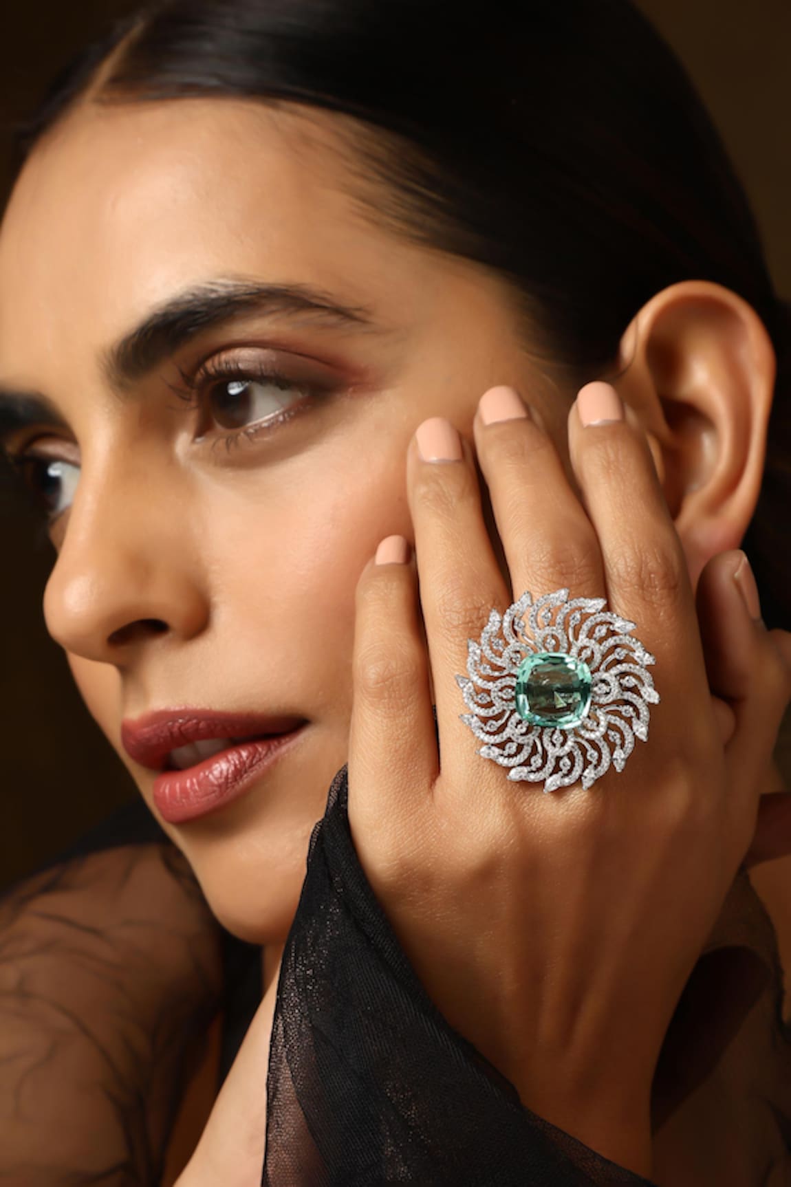 SWABHIMANN Emerald Floral Zirconia Ring