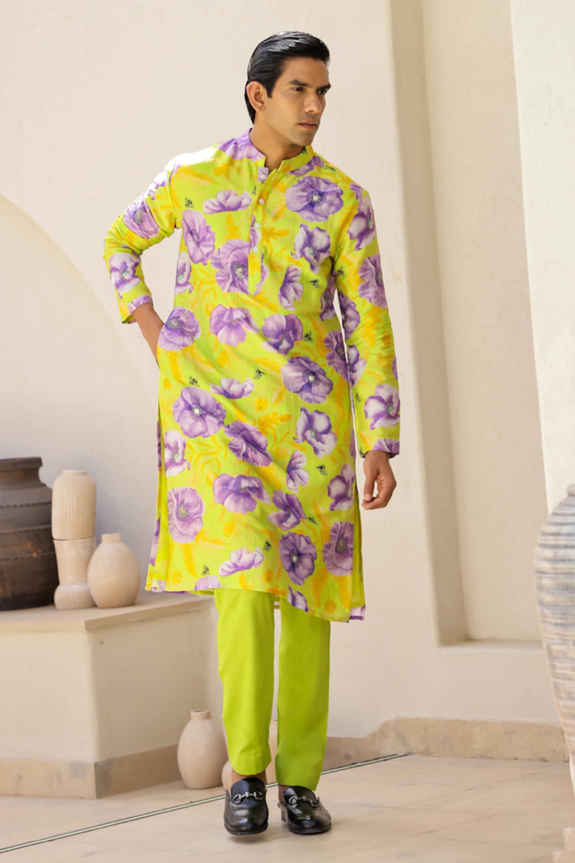 Chrkha Contrast Floral Print Straight Kurta With Pant