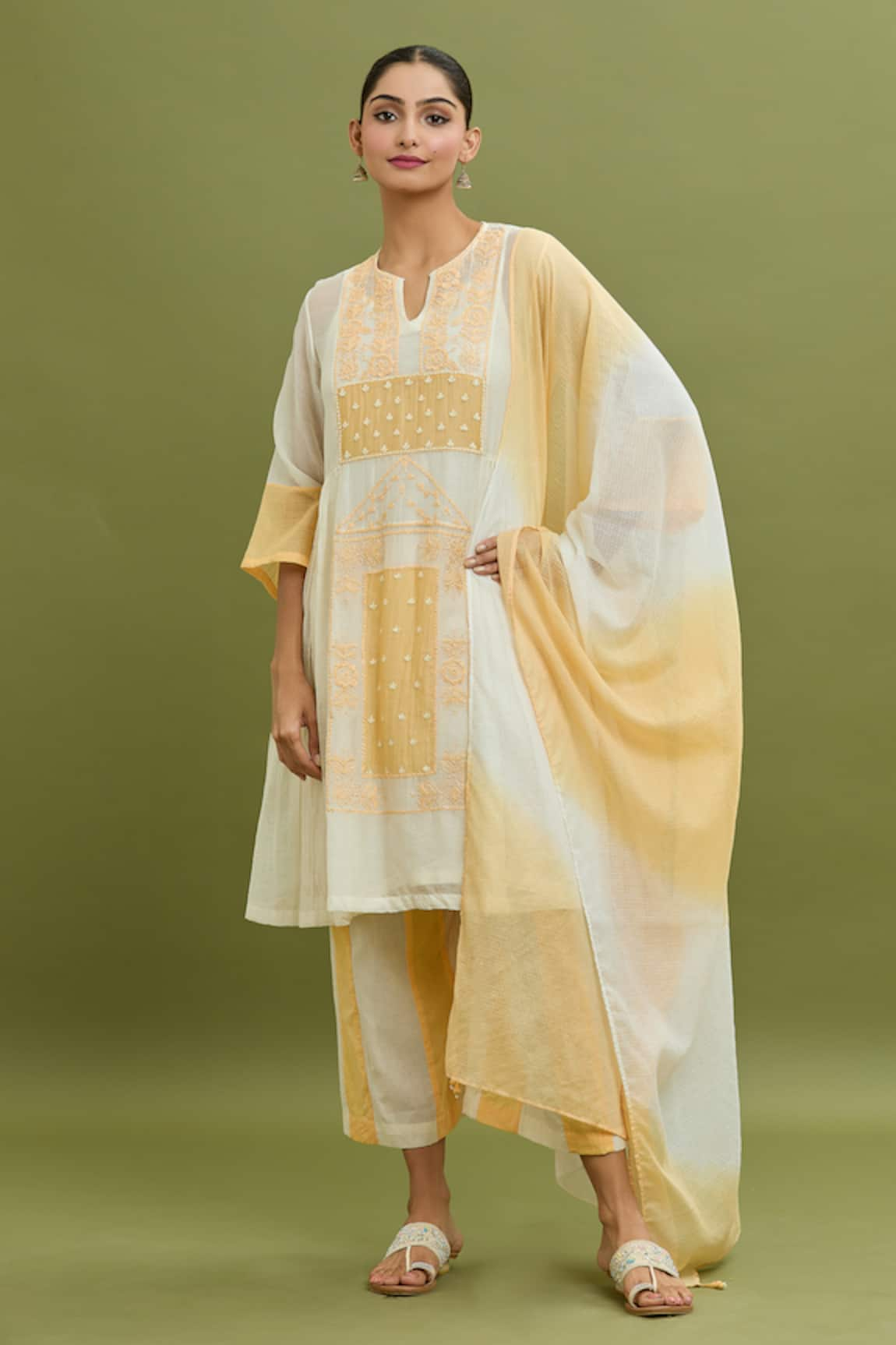 Jyoti Bansal Floral Embroidered Kurta Set