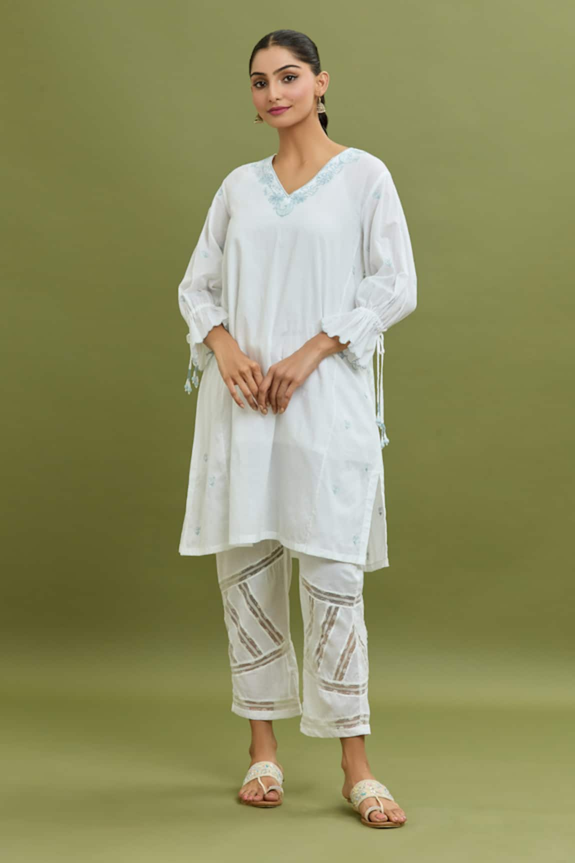 Jyoti Bansal Cotton Placement Embroidered Kurta & Pant Set