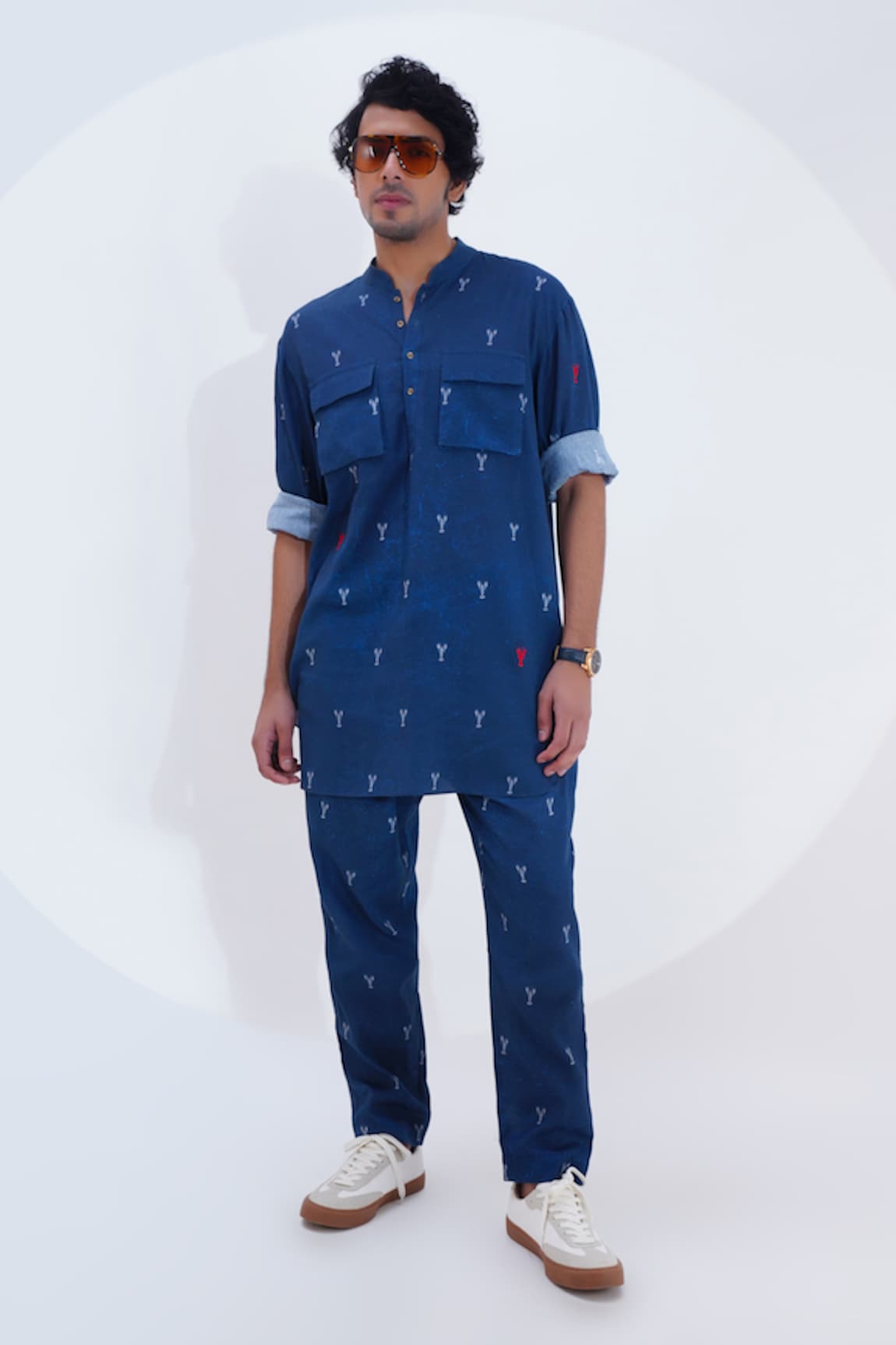 Jajaabor Lobster Print Kurta With Pant