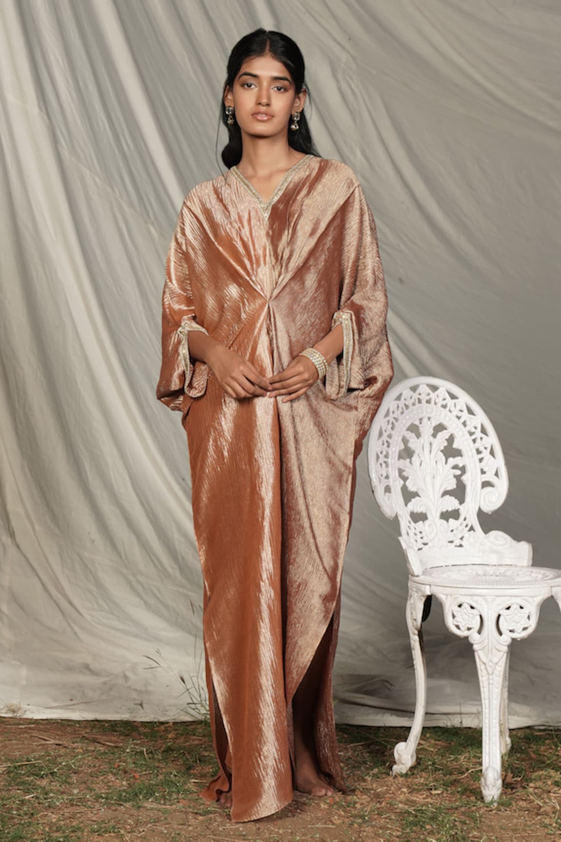 MANSI GAJJAR Waheeda Shimmer Colour Block Kaftan