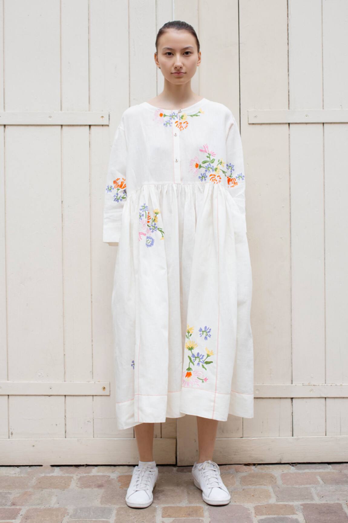 Laite Celeste Floral Pattern Embroidered Dress
